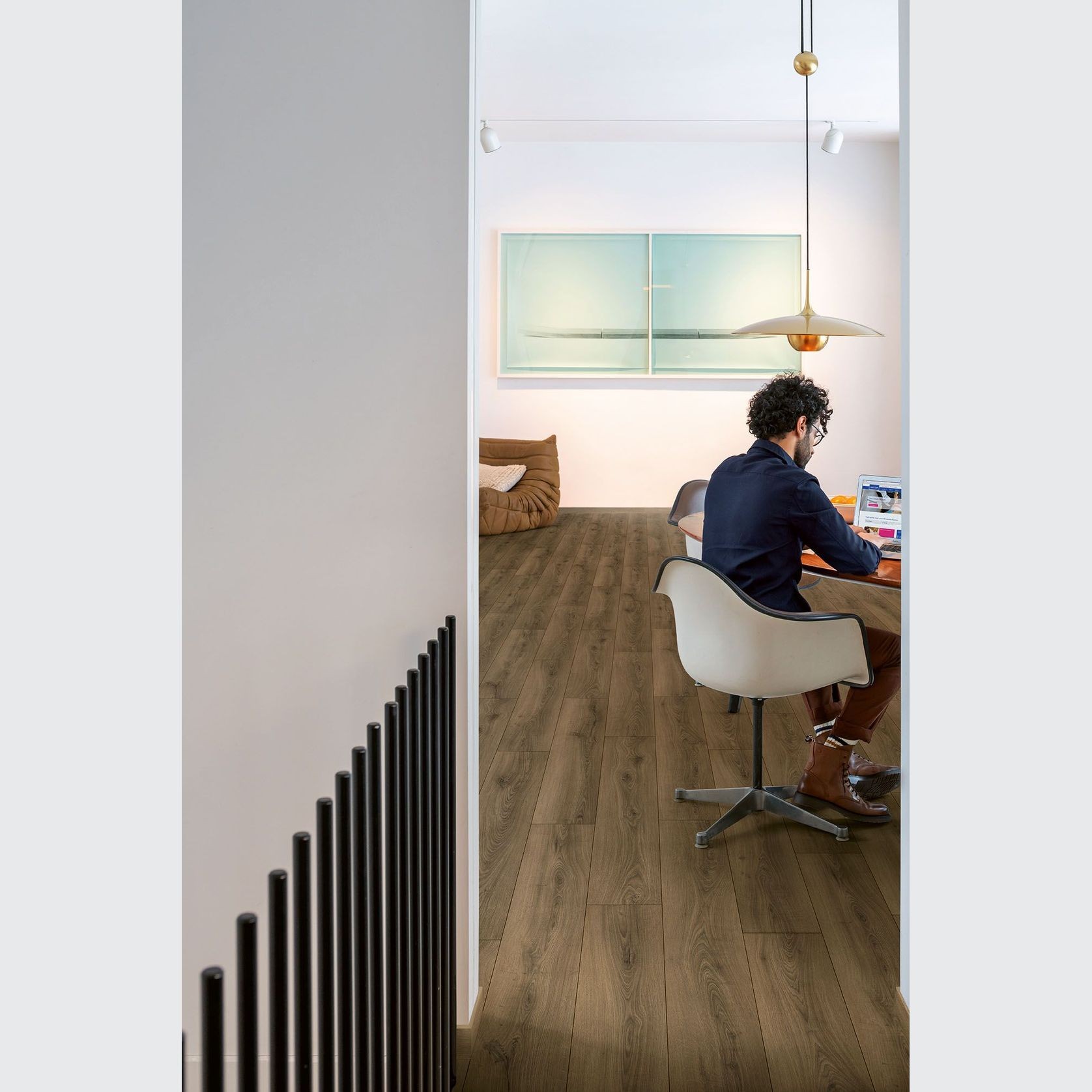 Quick-Step Classic Warm Brown Oak Laminate Flooring gallery detail image