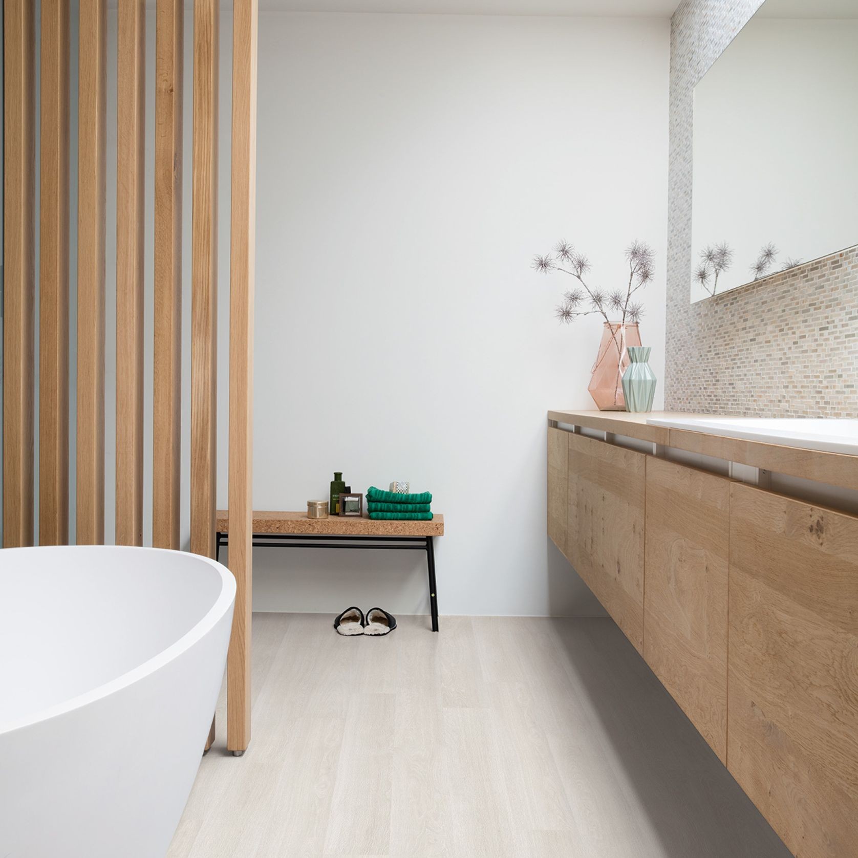 Quick-Step Eligna Estate Oak Light Grey Laminate Flooring gallery detail image