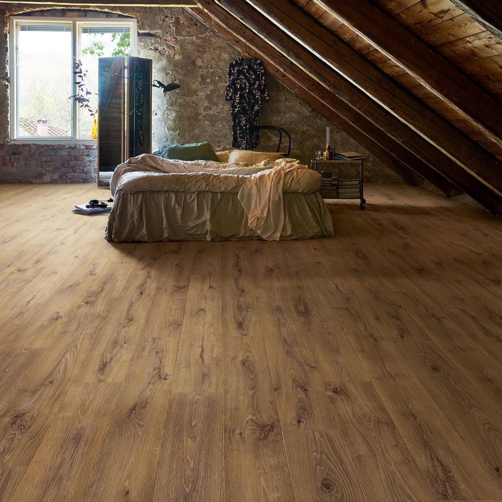 Pergo Arendal Barnhouse Oak Laminate Flooring gallery detail image