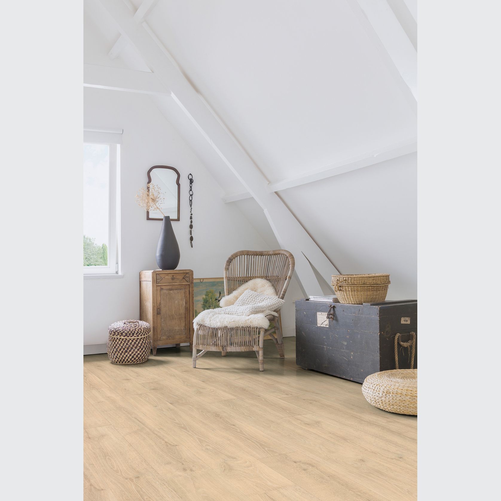 Quick-Step Majestic Woodland Oak Beige Laminate Flooring gallery detail image