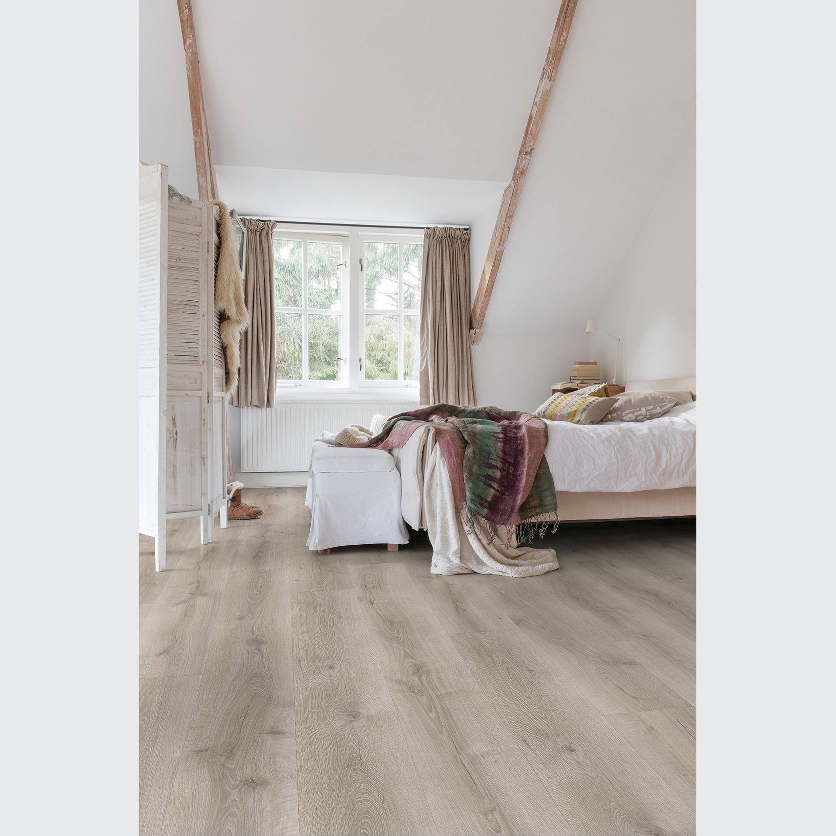 Quick-Step Majestic Desert Oak Brushed Grey Laminate Flooring gallery detail image