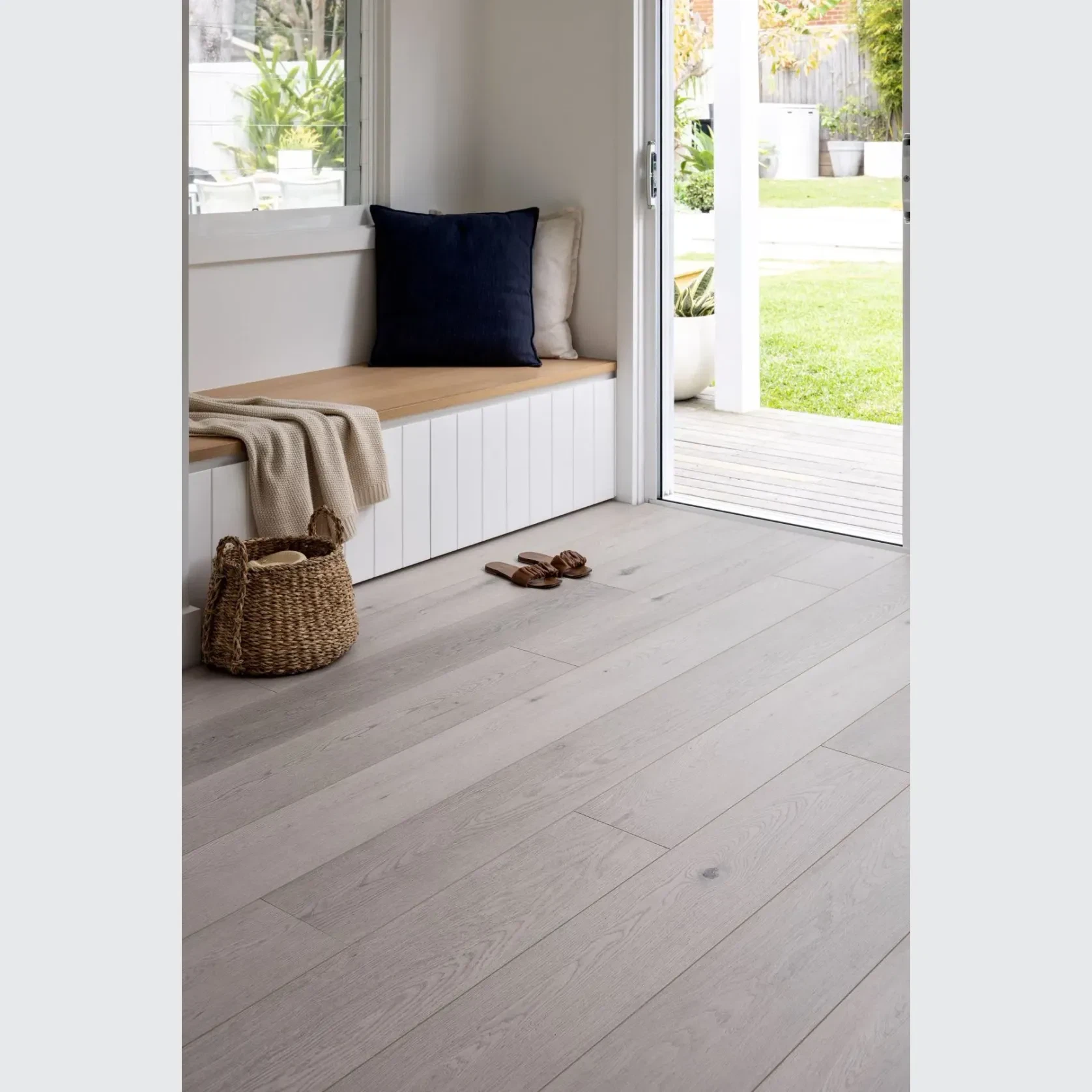 Oakleaf HD PLUS Laminate Flooring gallery detail image
