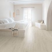 Quick-Step Perspective Nature Soft Patina Oak Laminate Flooring gallery detail image