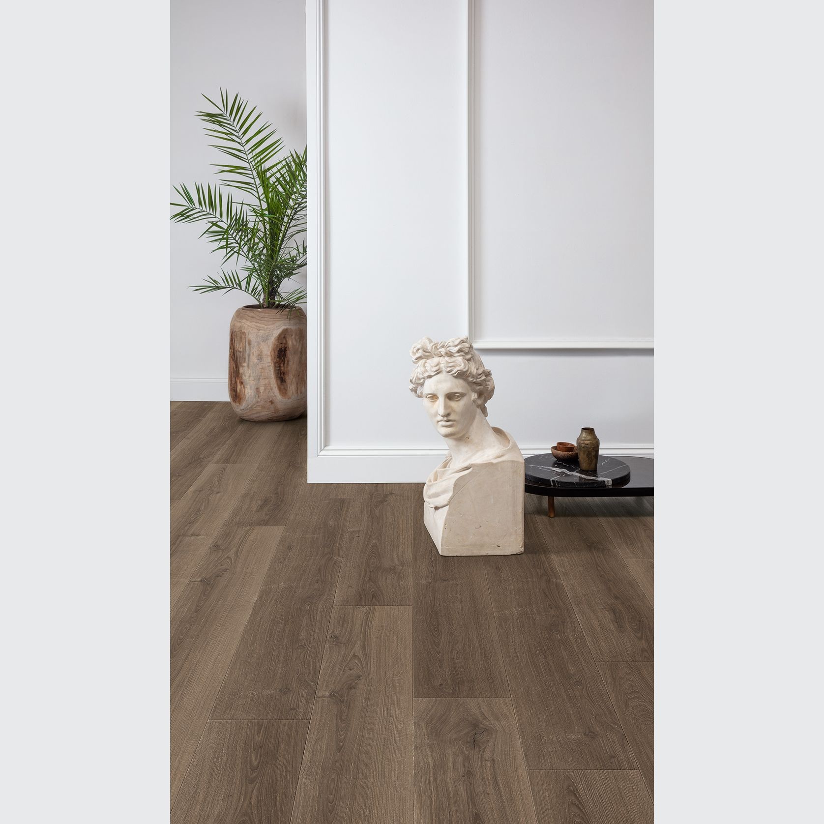 Quick-Step Perspective Nature Brushed Oak Brown gallery detail image