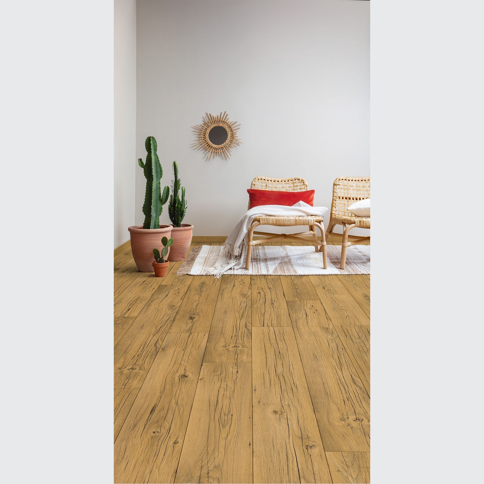 Quick-Step Perspective Nature Cracked Oak Natural Laminate Flooring gallery detail image