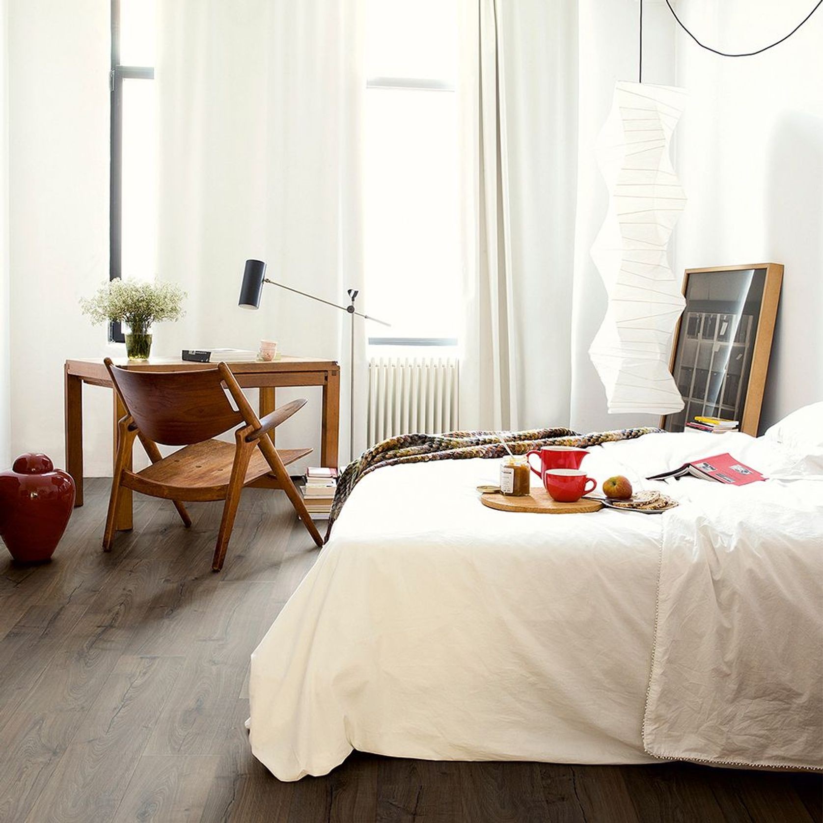 Quick-Step Impressive Classic Oak Brown Laminate Flooring gallery detail image