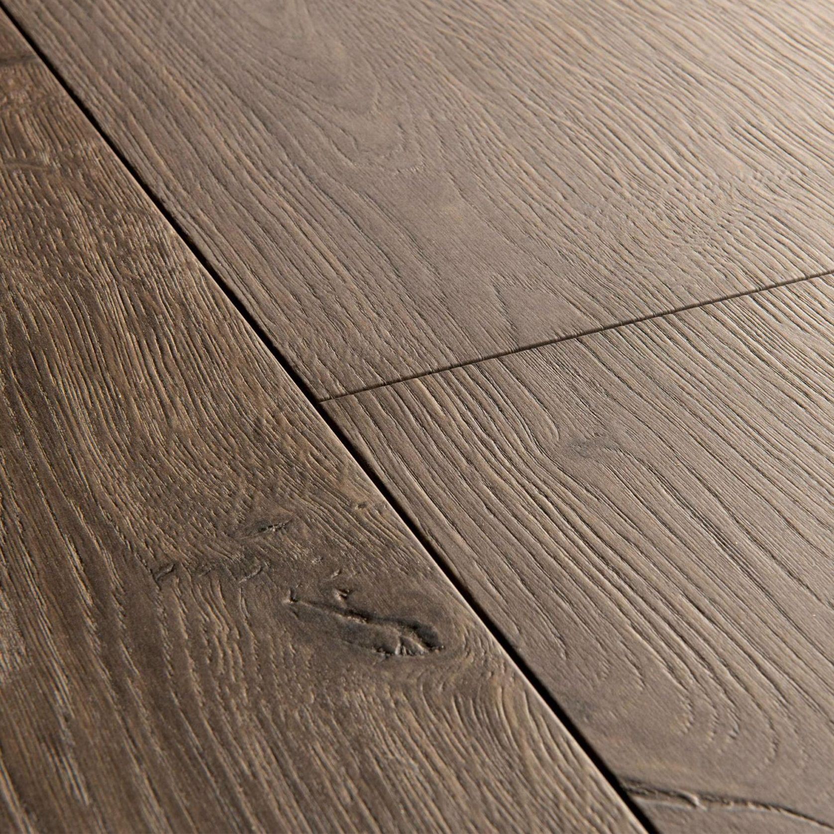 Quick-Step Perspective Nature Brushed Oak Brown Laminate Flooring gallery detail image
