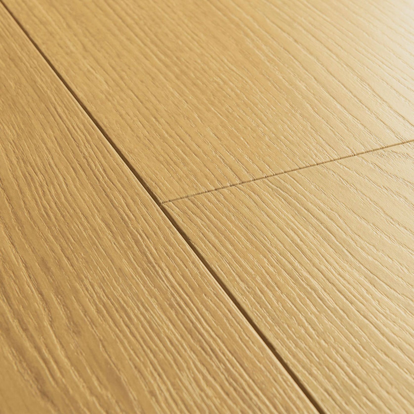 Quick-Step Perspective Nature Natural Varnished Oak gallery detail image