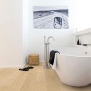 Quick-Step Impressive White Varnished Oak Laminate Flooring gallery detail image