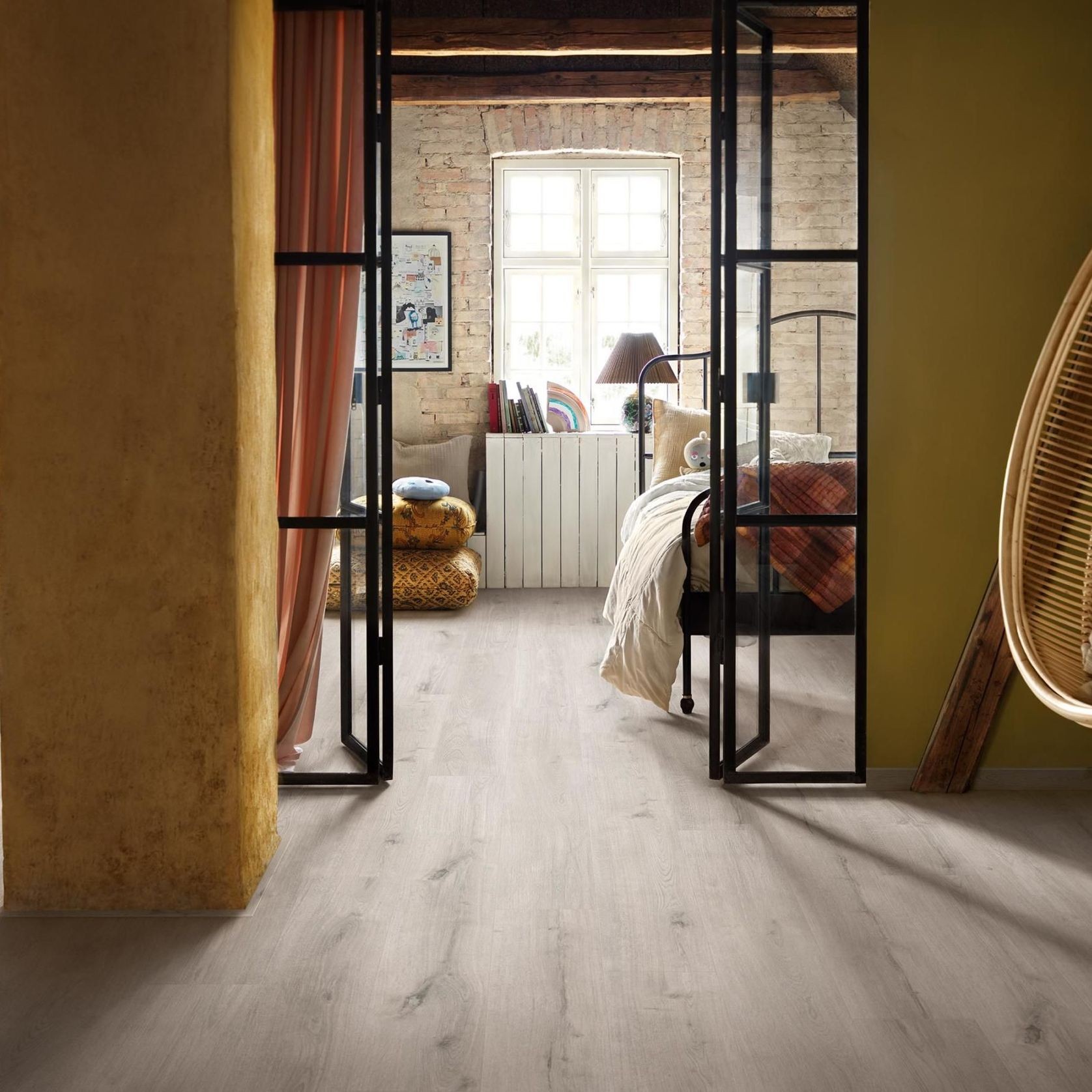 Pergo Glomma Pro White Scottish Oak Vinyl Flooring gallery detail image