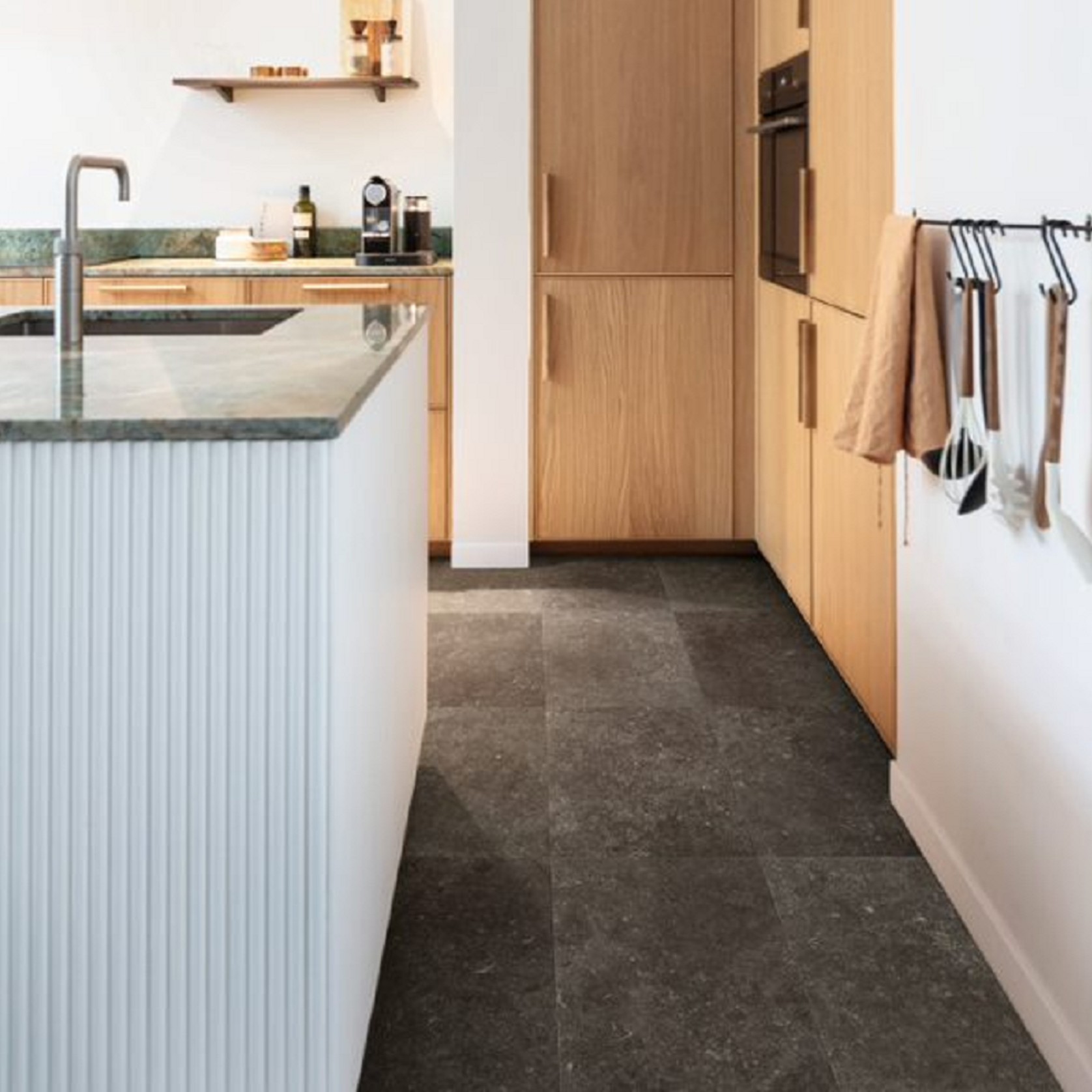 Quick-step Muse Fumed Bluestone Laminate Flooring gallery detail image