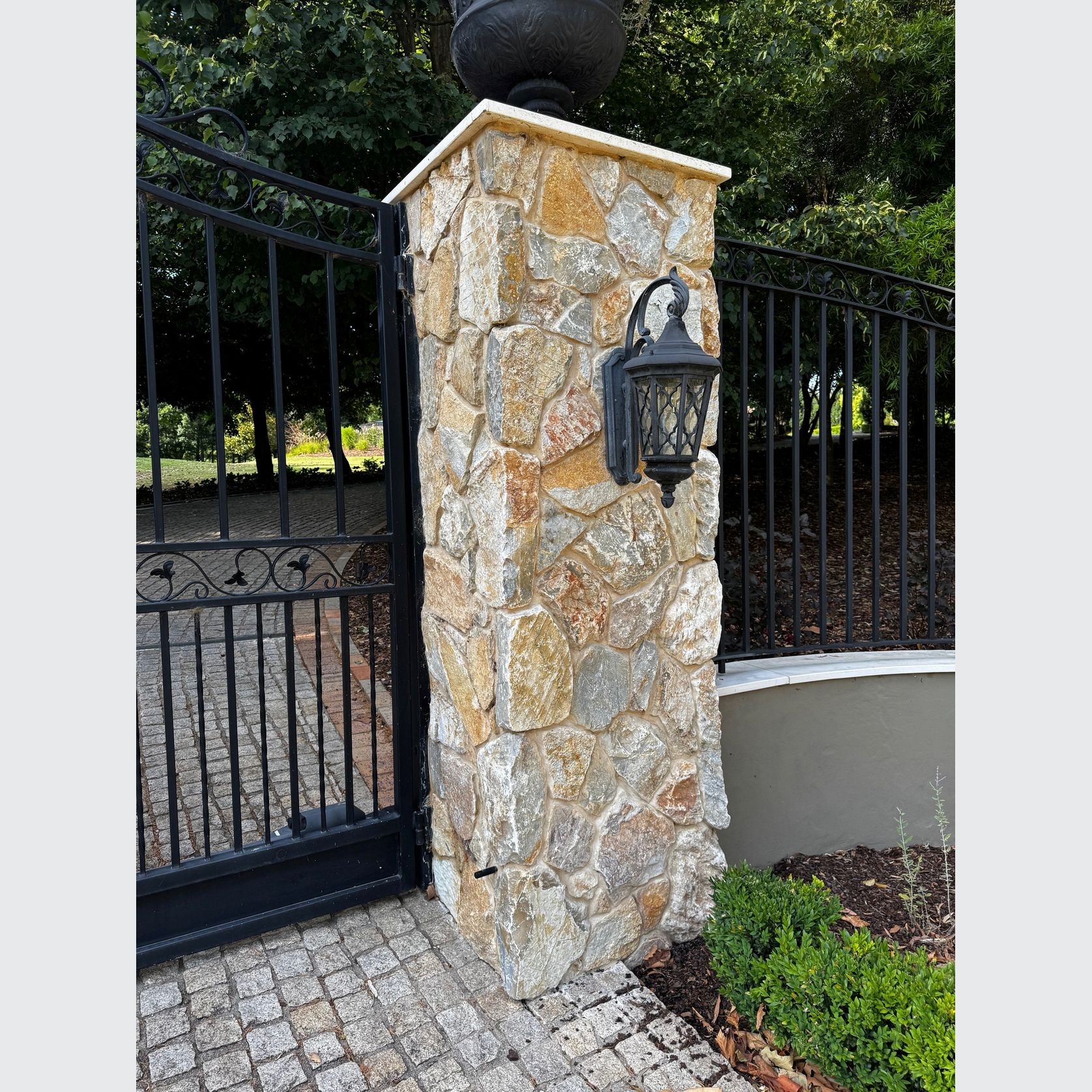 Loose Random Helvia Wall Cladding gallery detail image