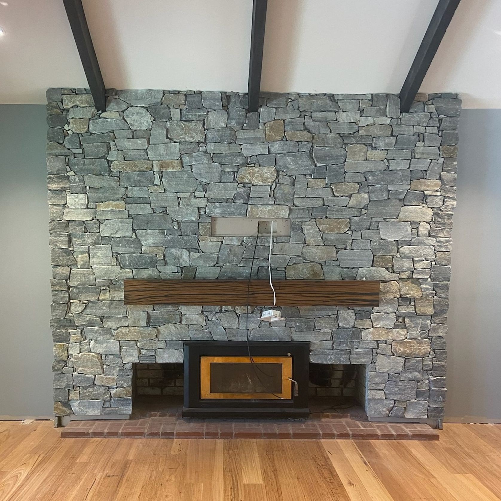Ledge Stone Kingston Wall Cladding gallery detail image