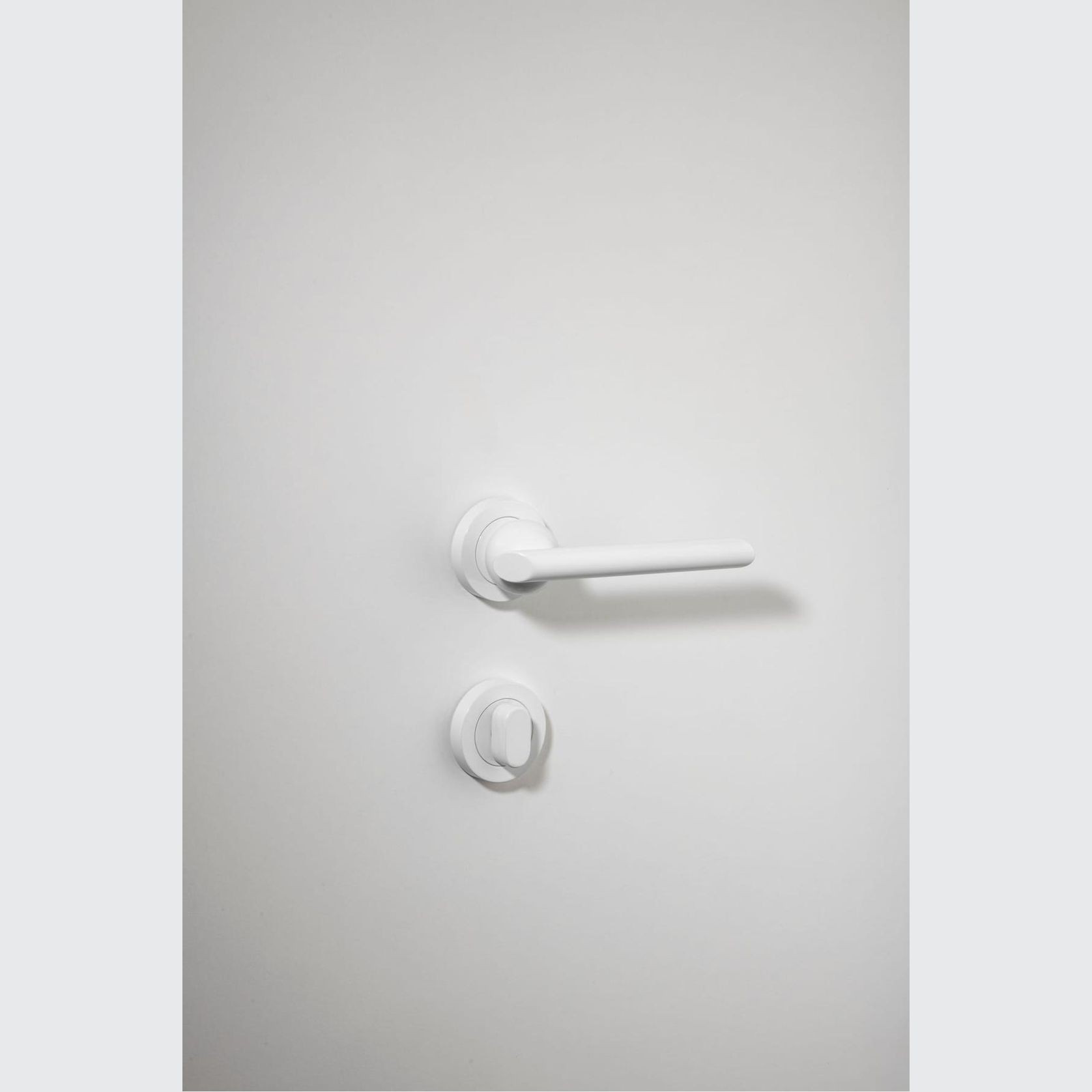 Round Privacy Turn gallery detail image