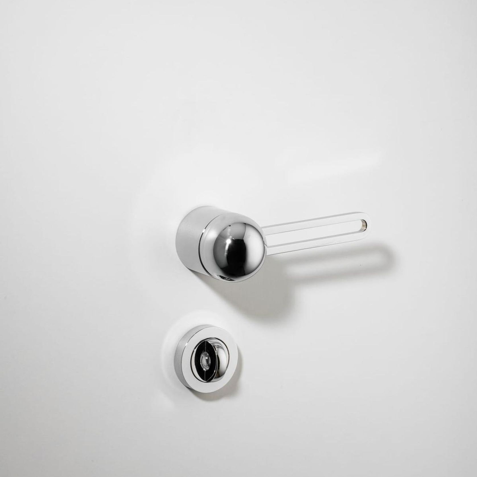 H08 Privacy Turn gallery detail image