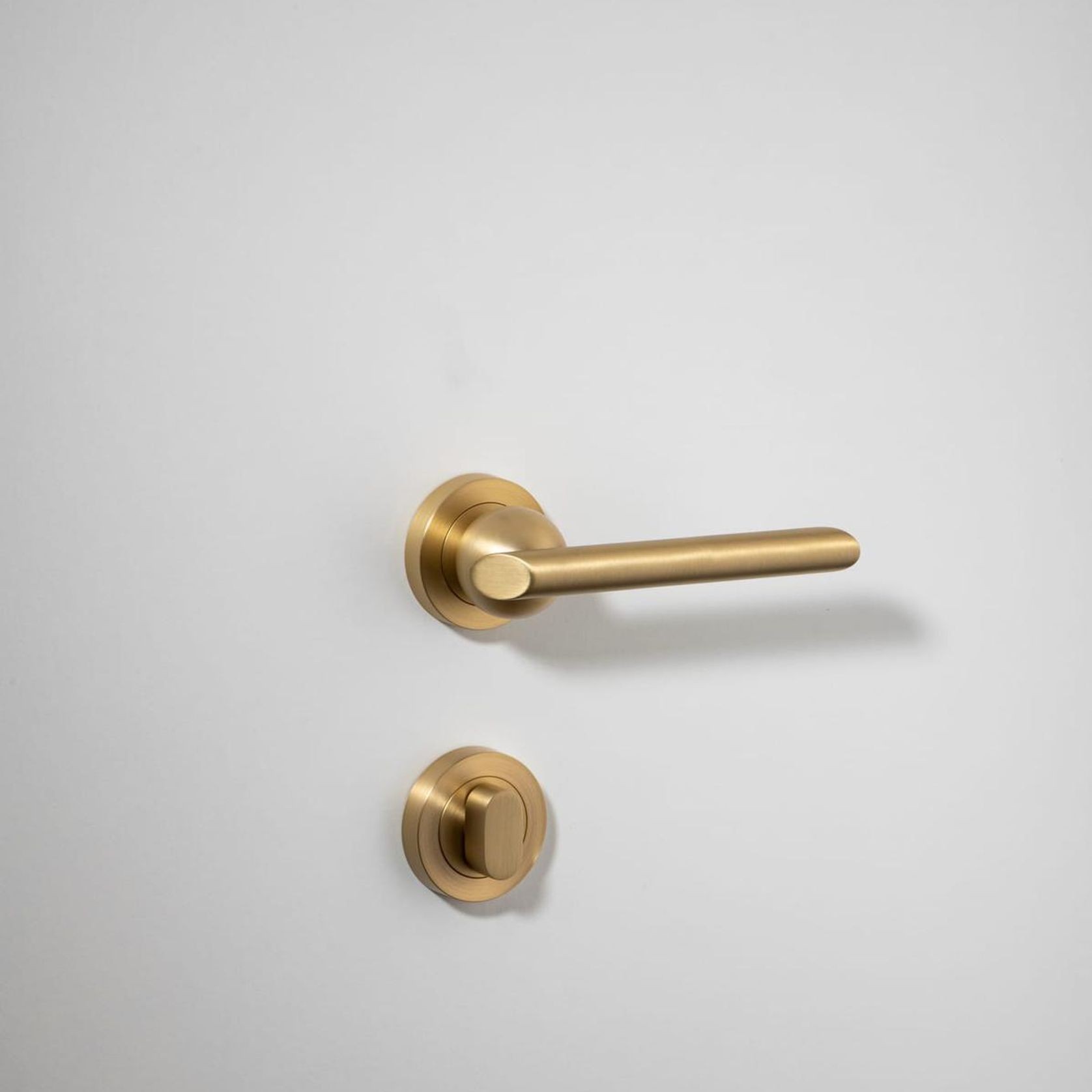 Round Privacy Turn gallery detail image