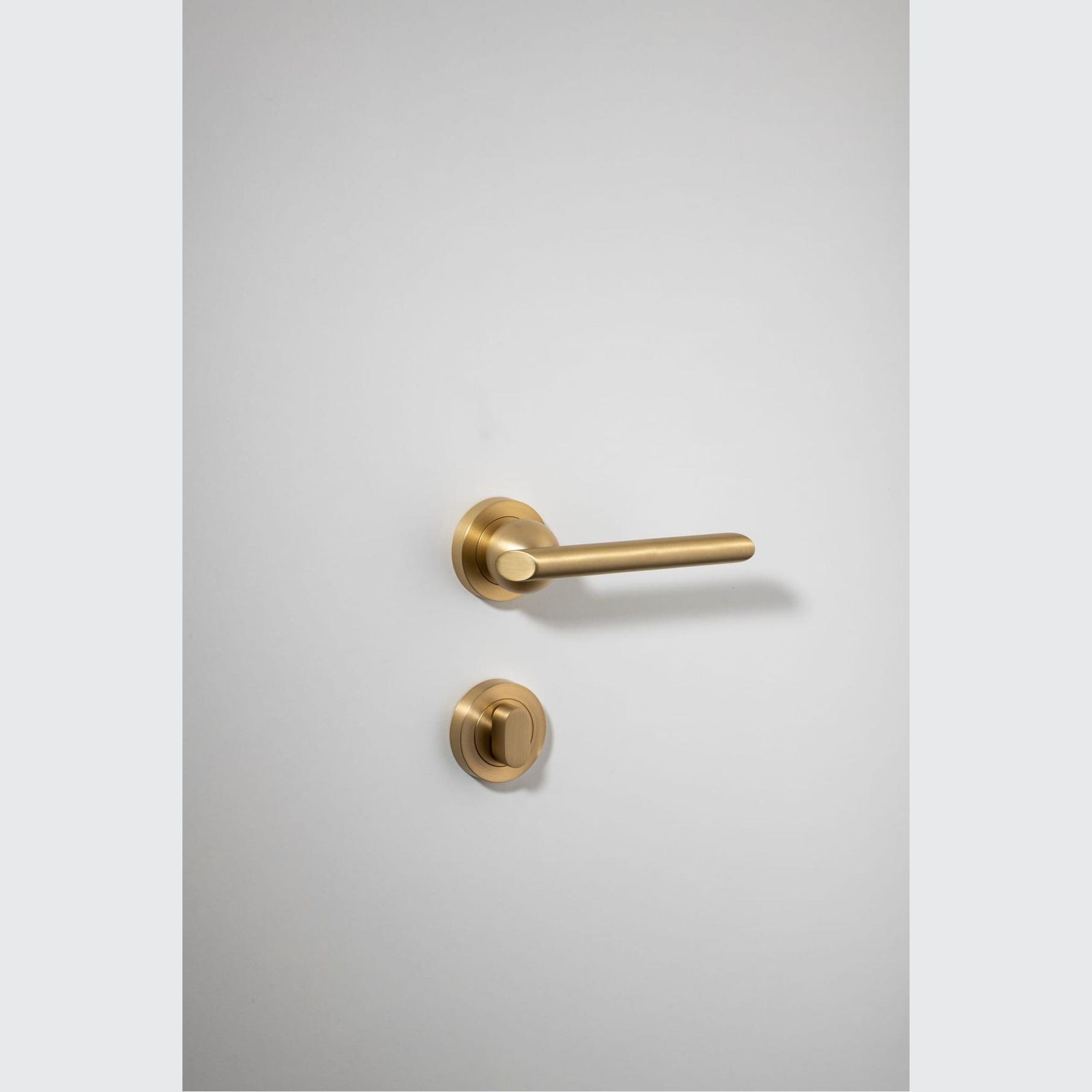 Round Privacy Turn gallery detail image