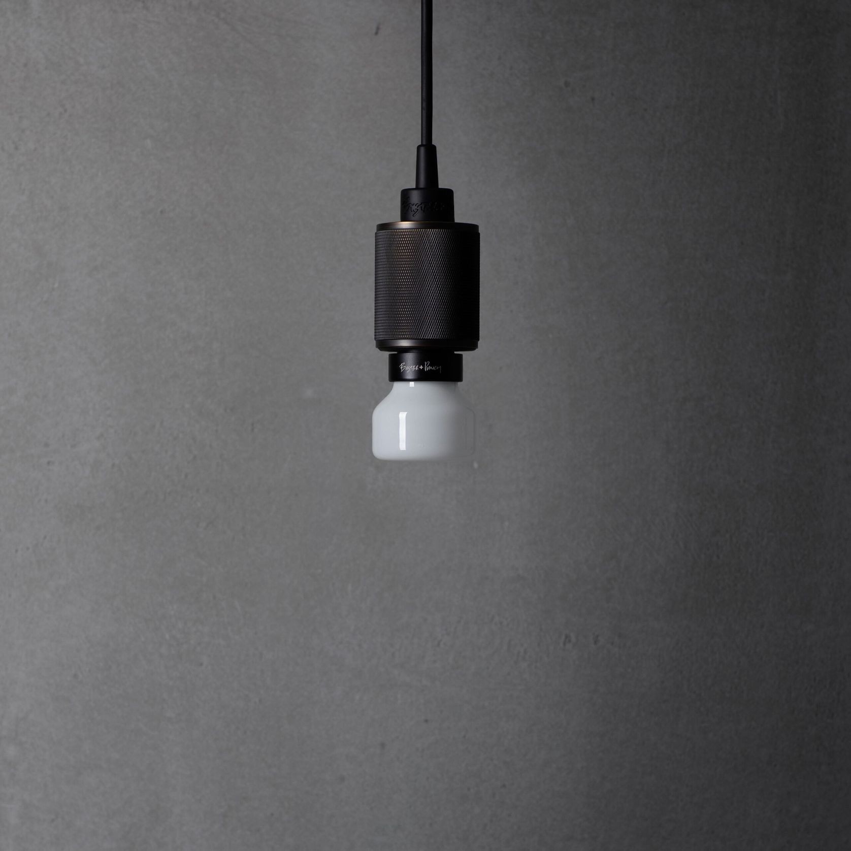 Punch Bulb/Puck gallery detail image