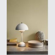 Flowerpot Table Lamp gallery detail image