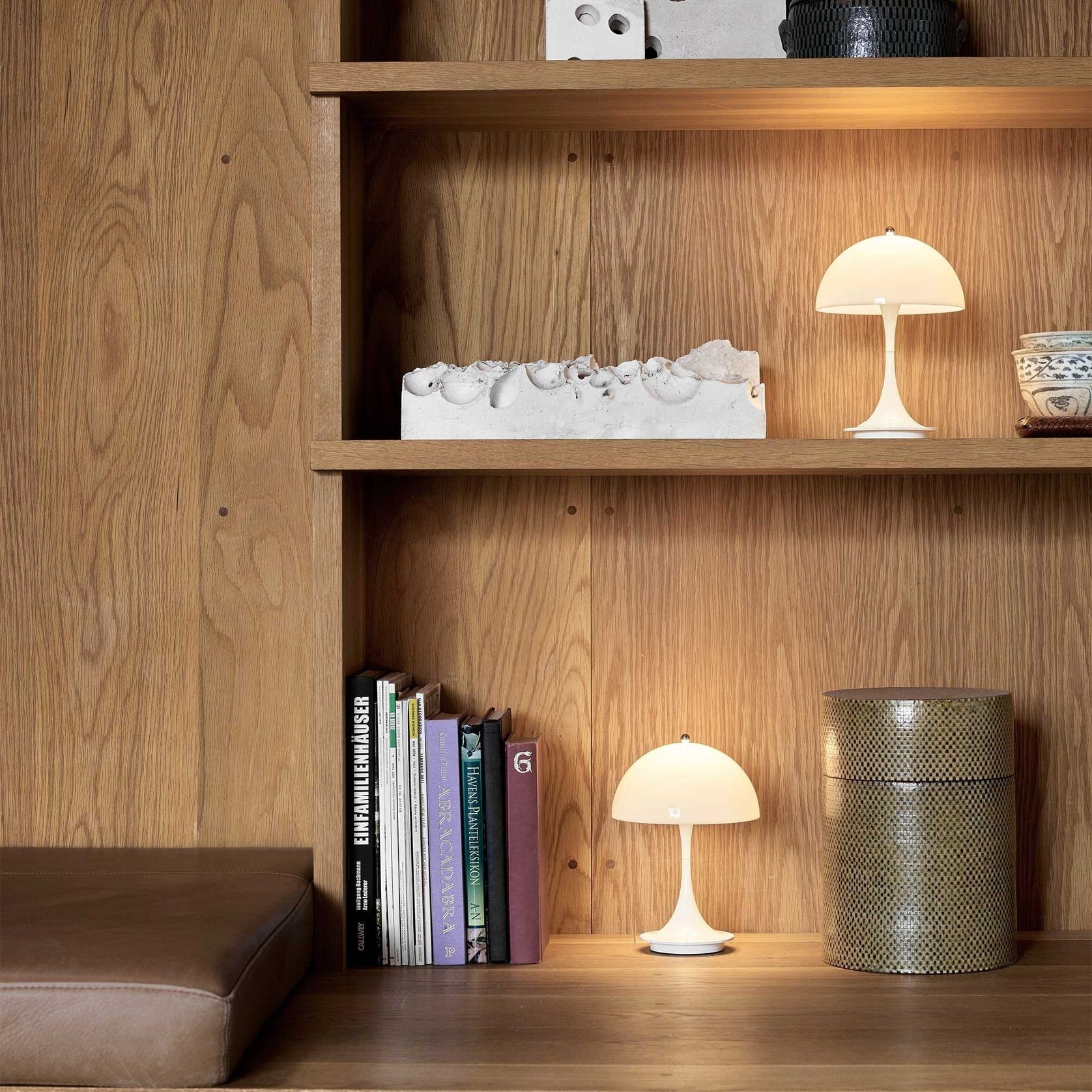 Panthella Portable table lamp BY Louis Poulsen gallery detail image