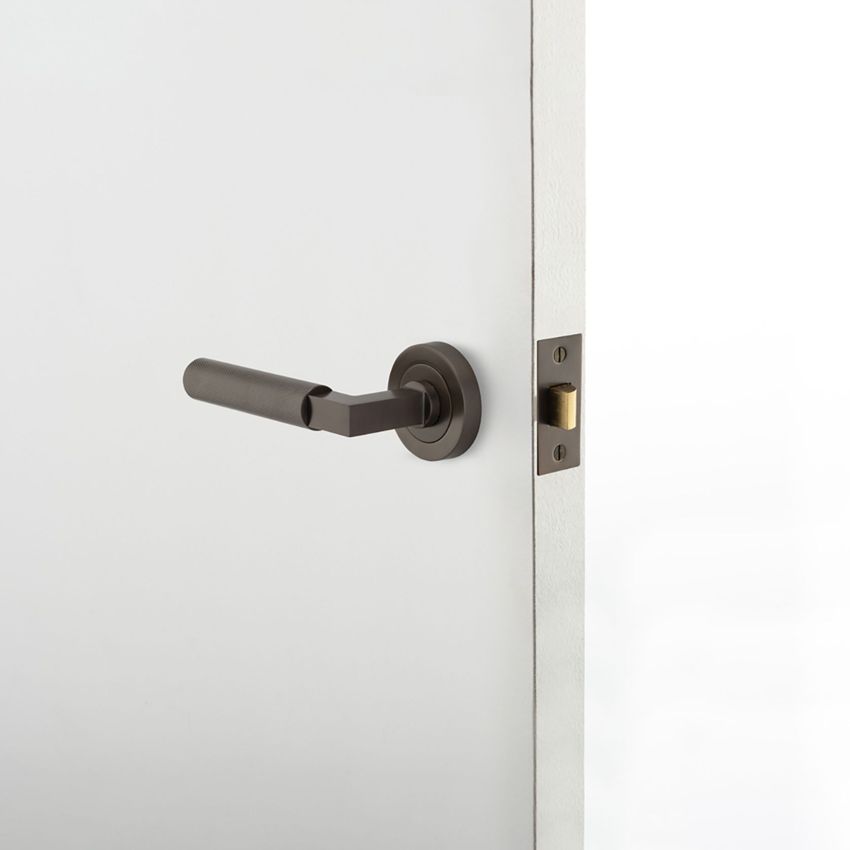 Iver Brunswick Door Lever Handle on Round Rose Passage gallery detail image