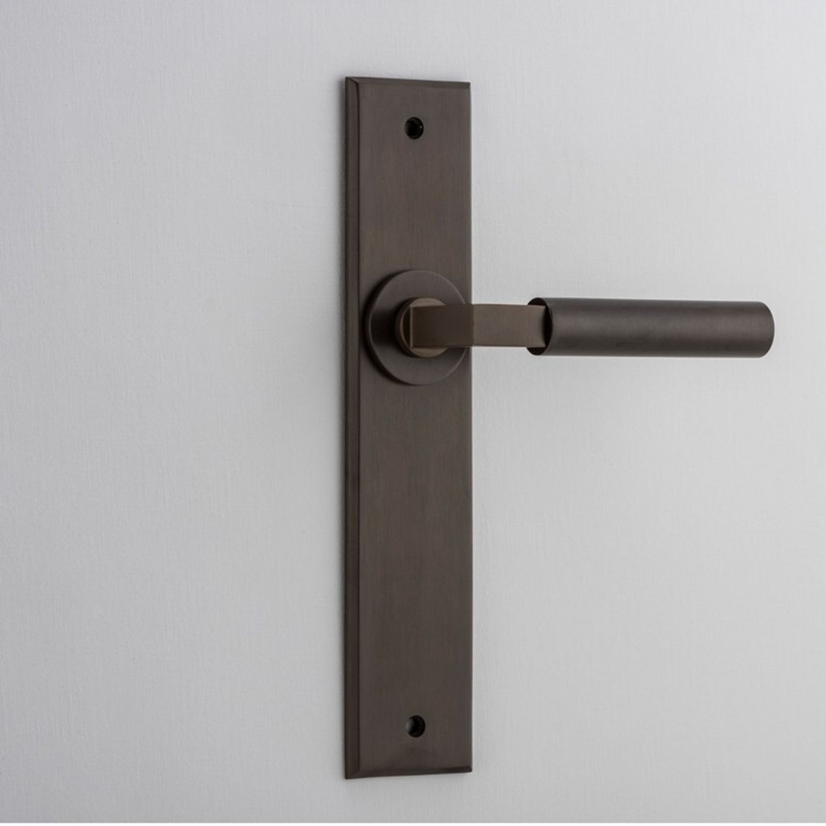 Iver Berlin Door Lever on Chamfered Backplate gallery detail image
