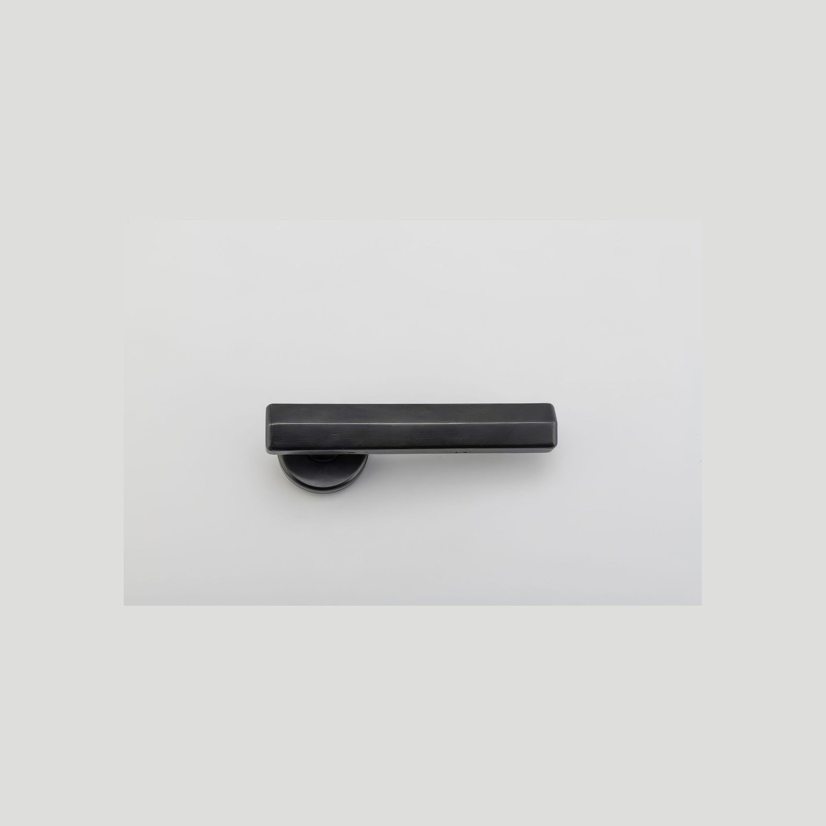 Straight Streaker Return Door Lever - Round Rose gallery detail image