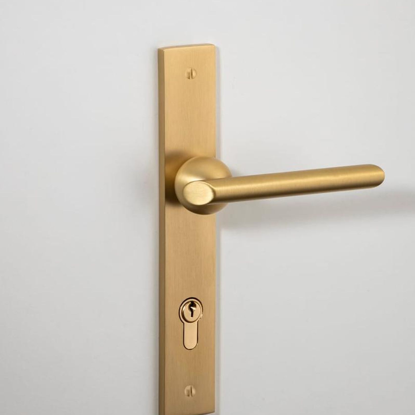 Futurismo Lever - Rectangular Backplate gallery detail image