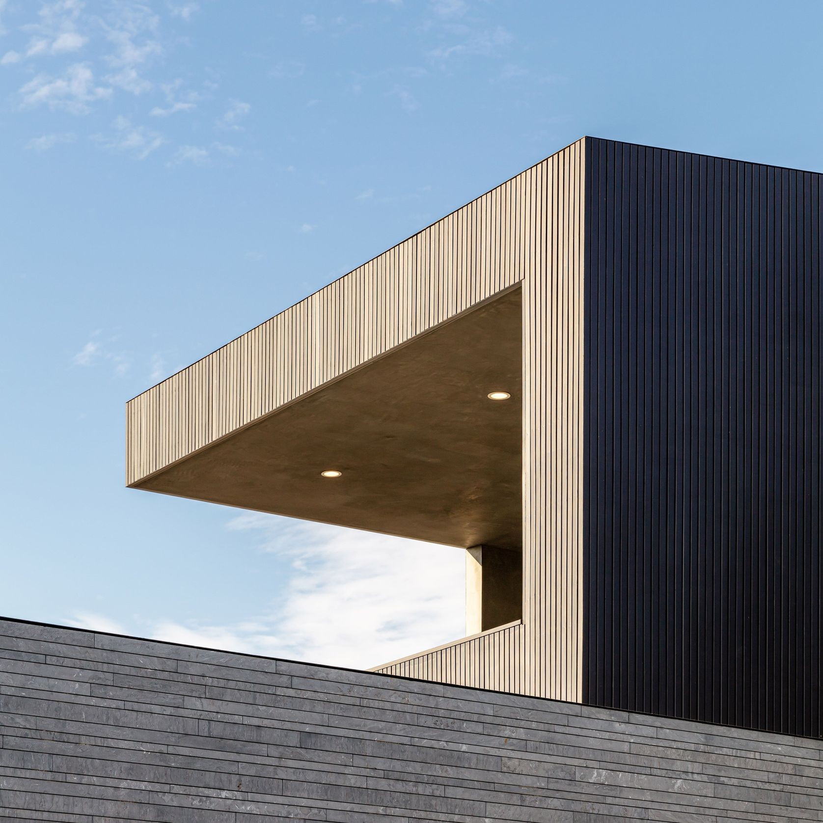 Eco Outdoor Linear Stone Wall gallery detail image