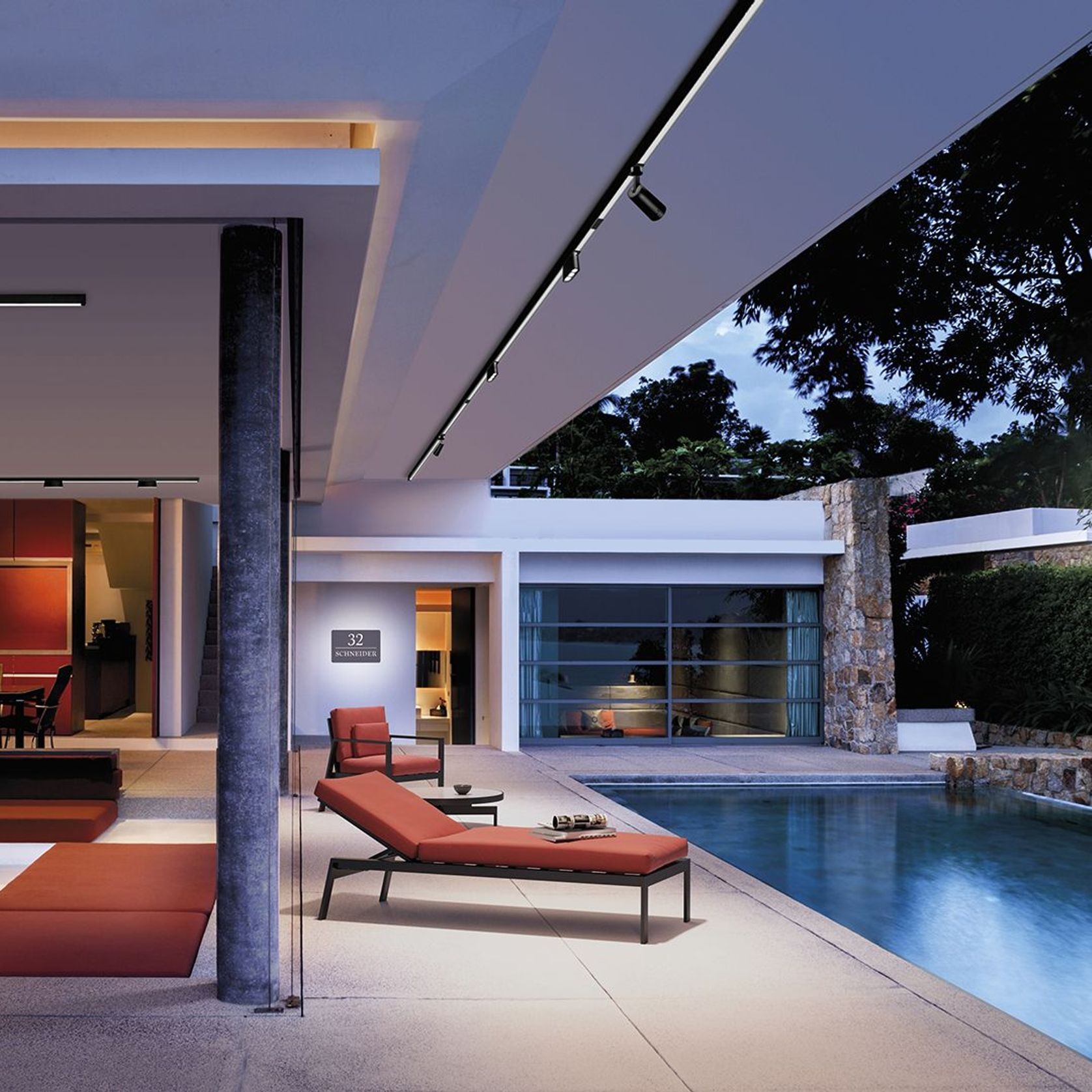 IP System™ | IP65 Plug-in Lighting System gallery detail image