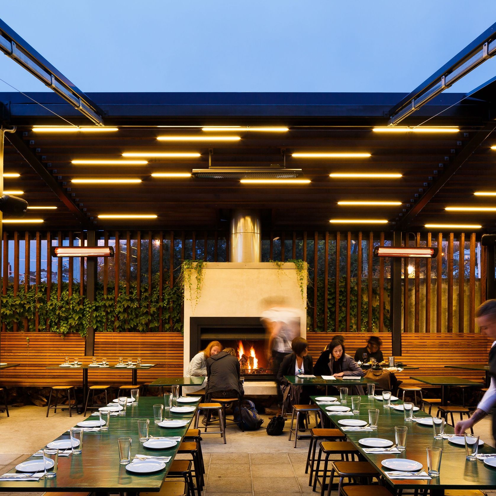 Trimless Tim 15 Linear LED Light gallery detail image