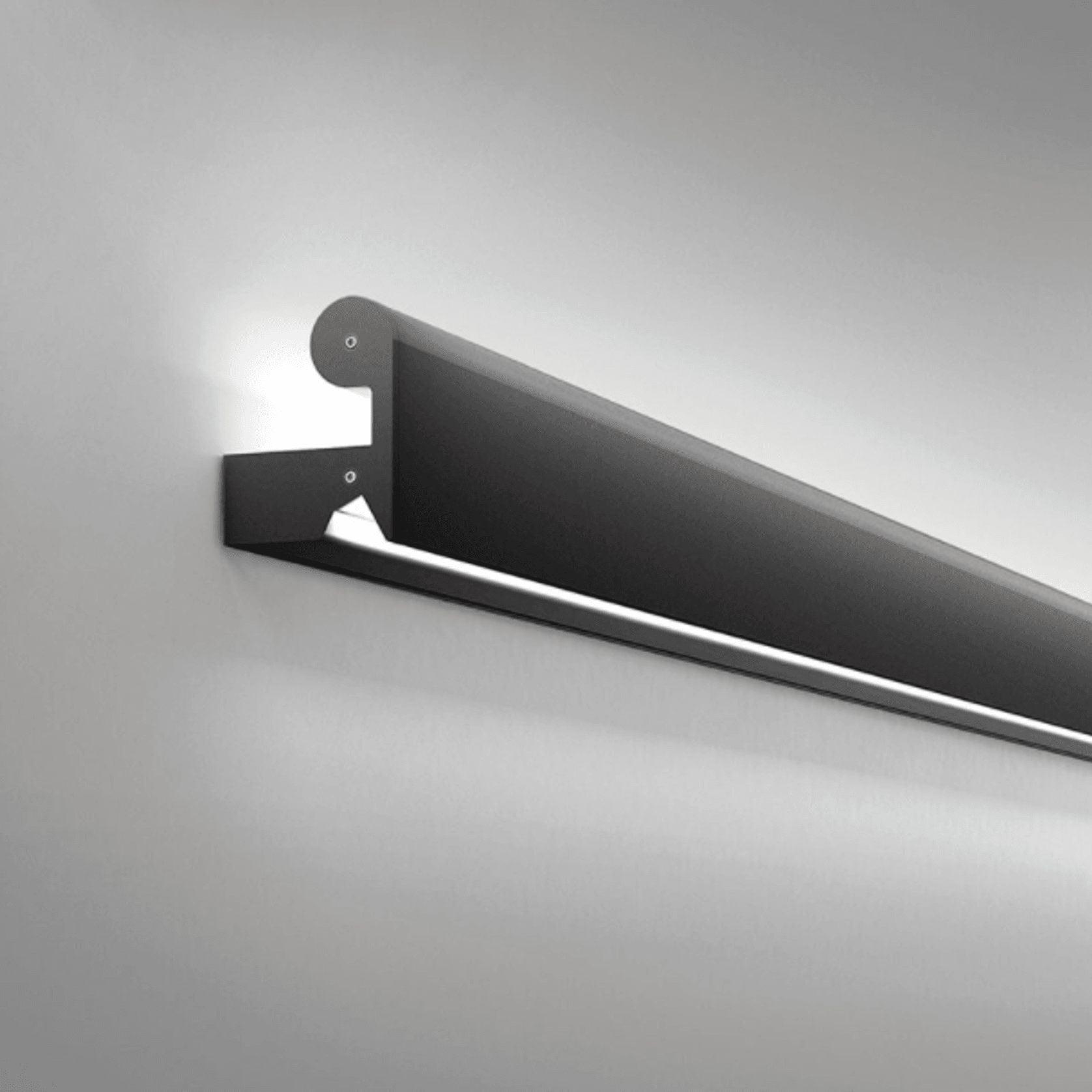 GRIP Linear Profile by Macrolux gallery detail image