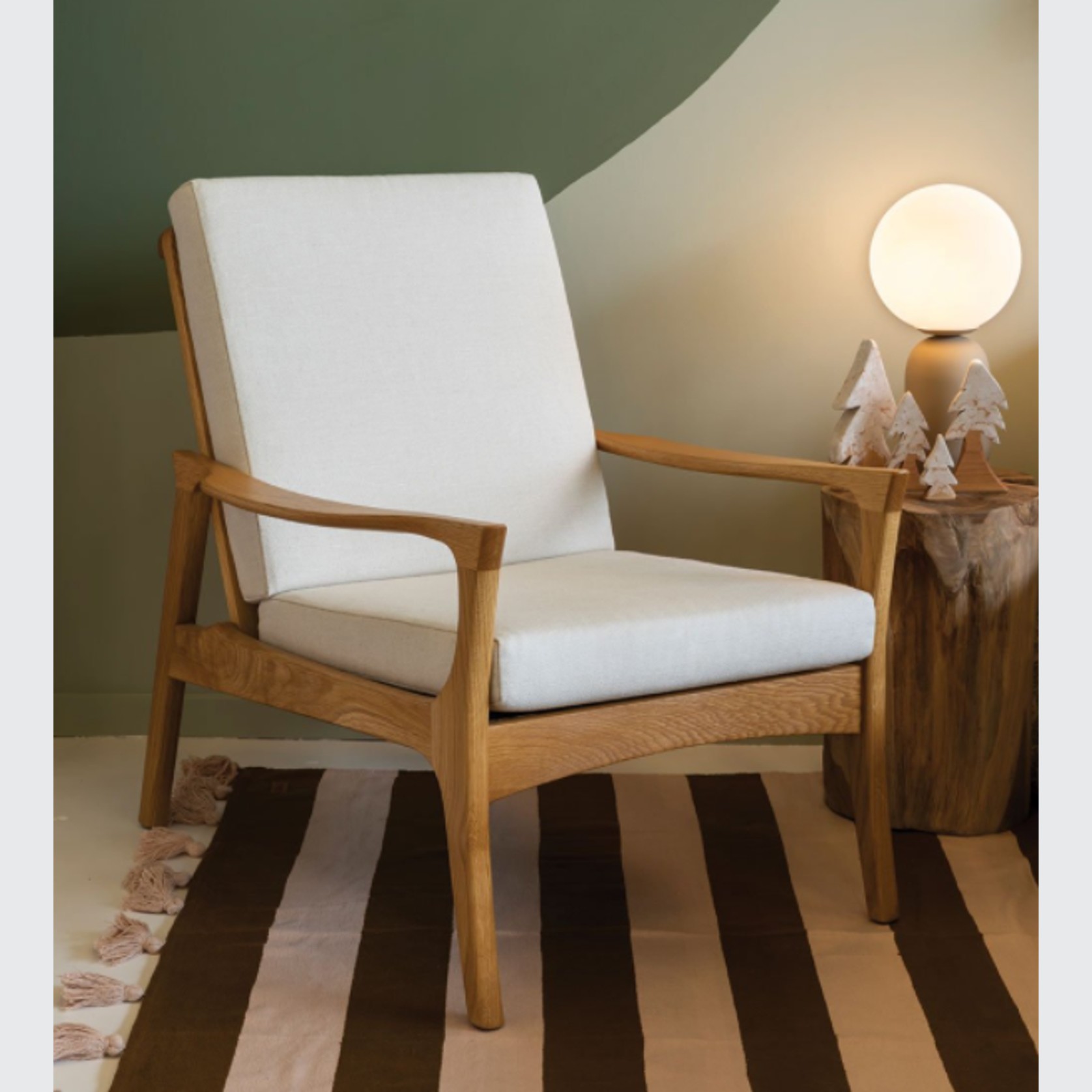 Retro Scandinavian Chair gallery detail image