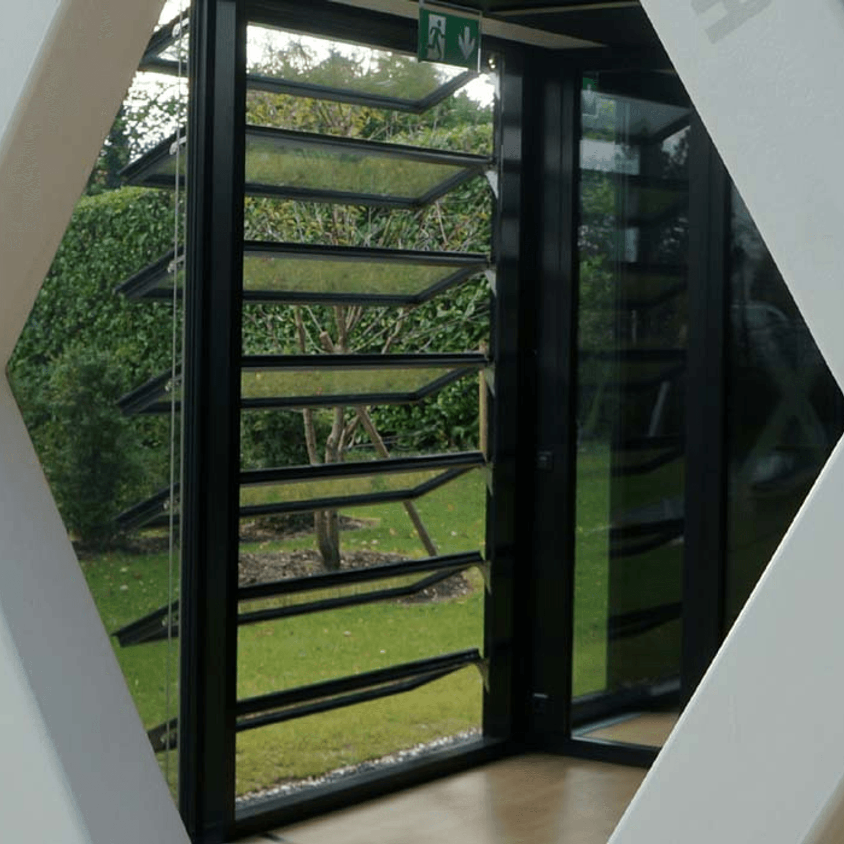 Aeras EAL – Large Format Glass Louvre System gallery detail image