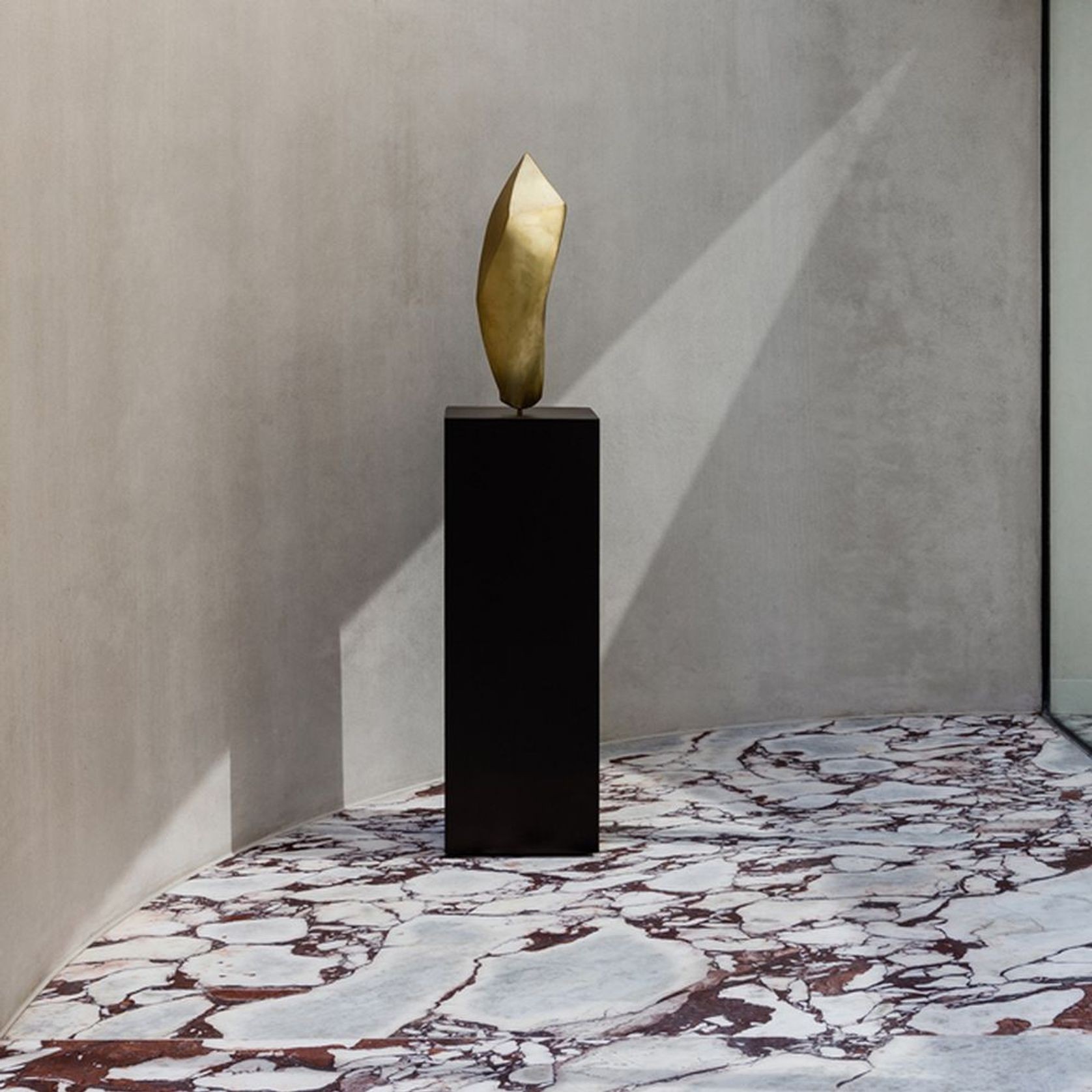 Natural Stone Slabs | Calacatta Viola Marble gallery detail image