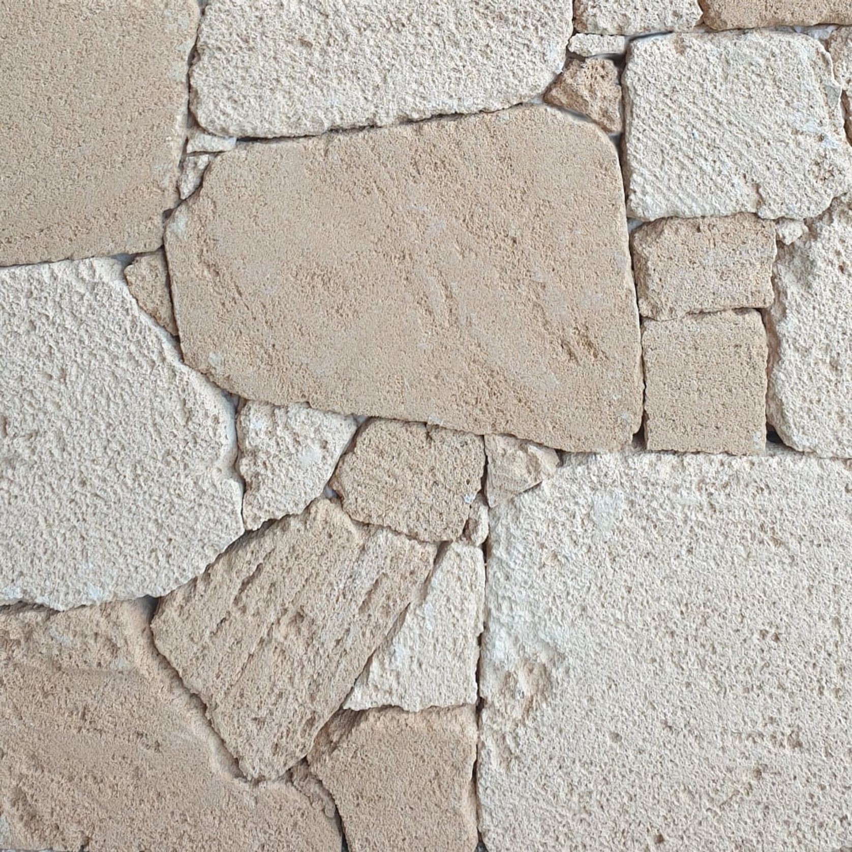 Wategos Random Stone Cladding gallery detail image