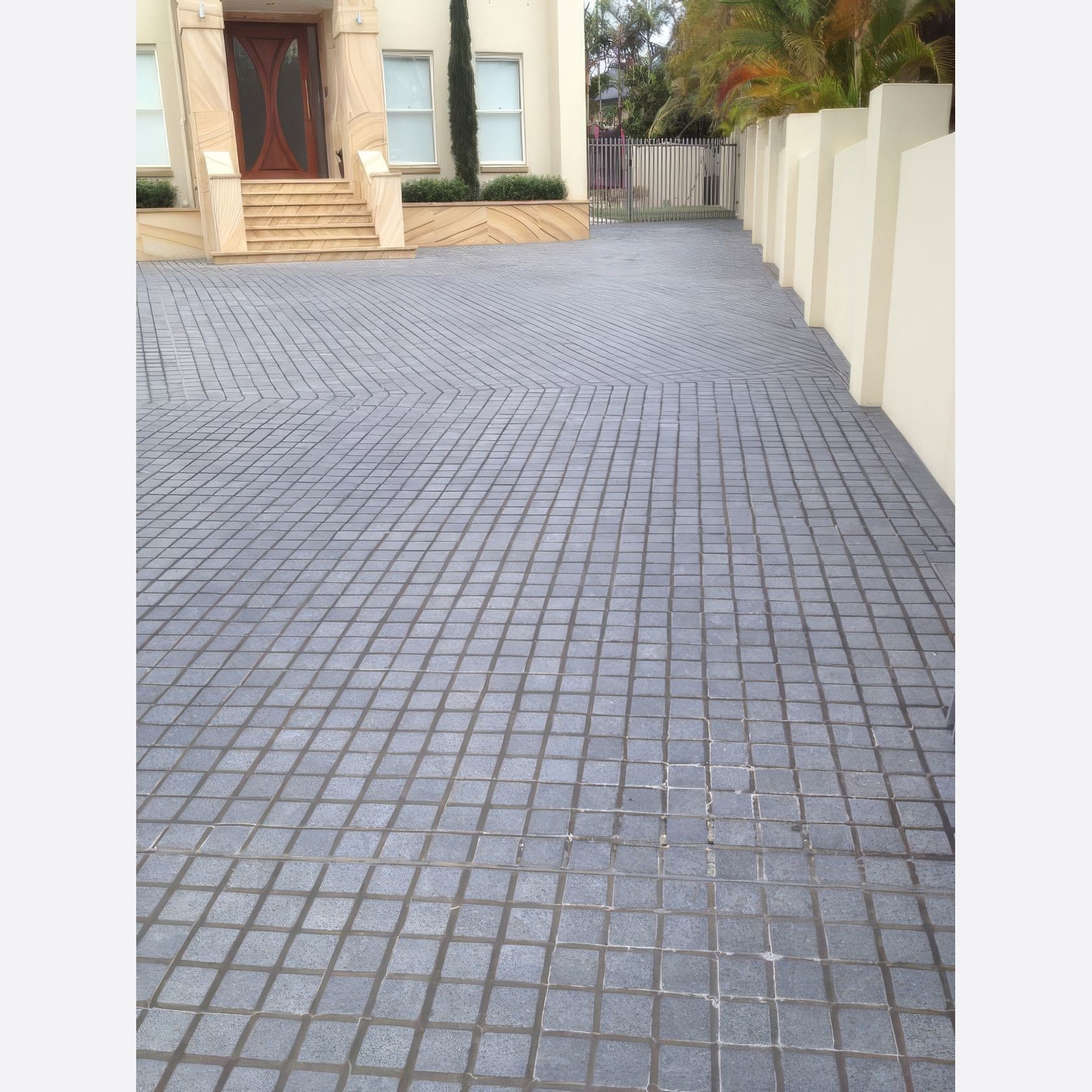 Gunmetal Granite | Cobblestones gallery detail image