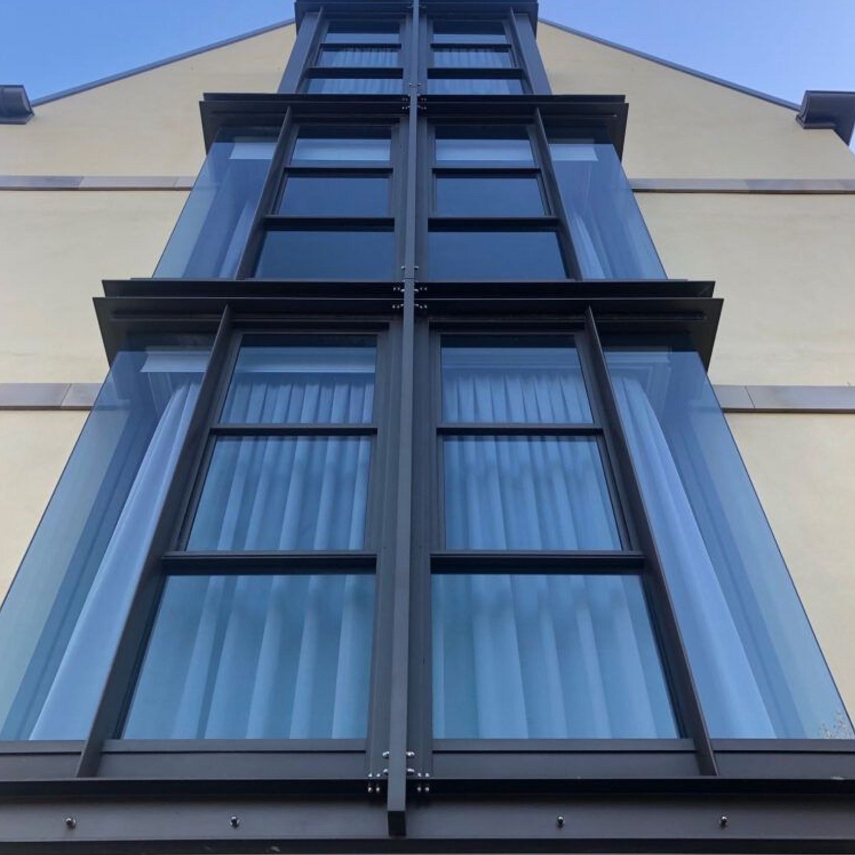 Automated Double Hung Window gallery detail image