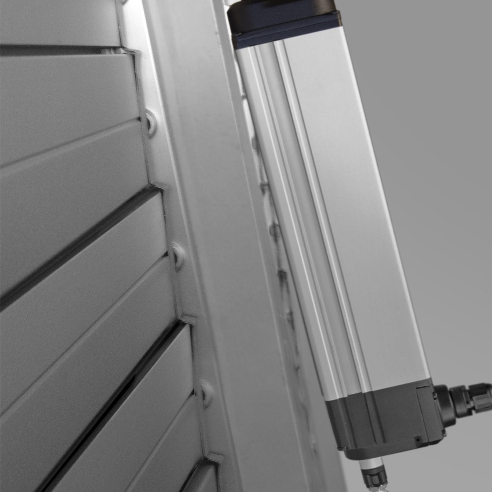 TOPP S80 Linear Stem Actuator 230v Stroke 200mm Louvers gallery detail image