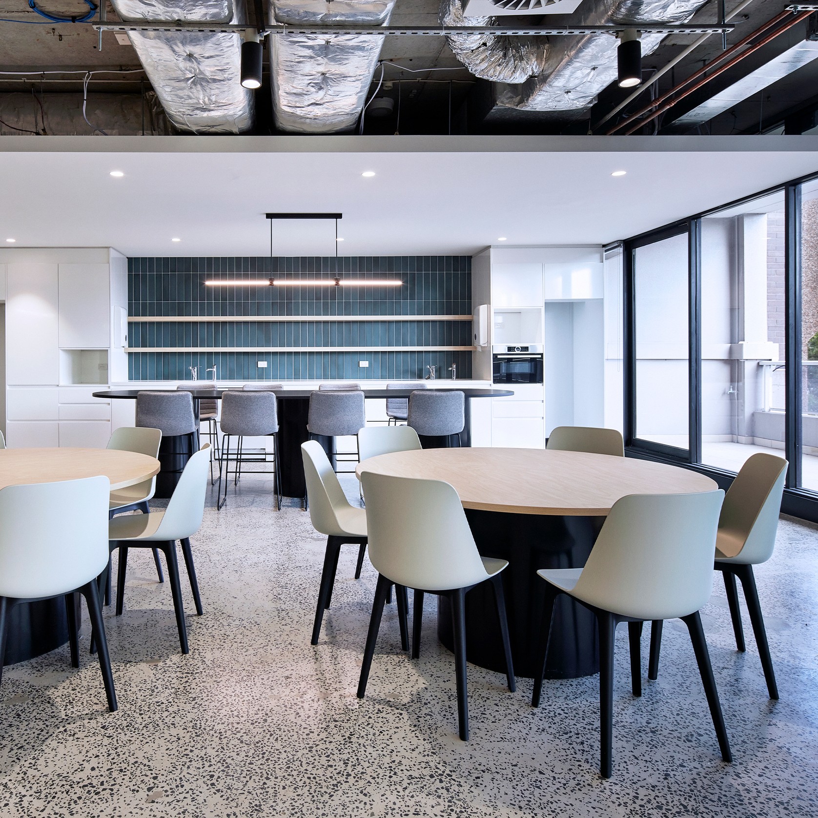 Drum Meeting Table gallery detail image