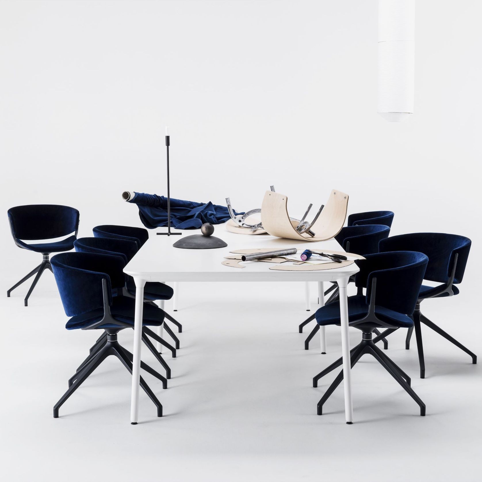 Phoenix Table by Luca Nichetto gallery detail image