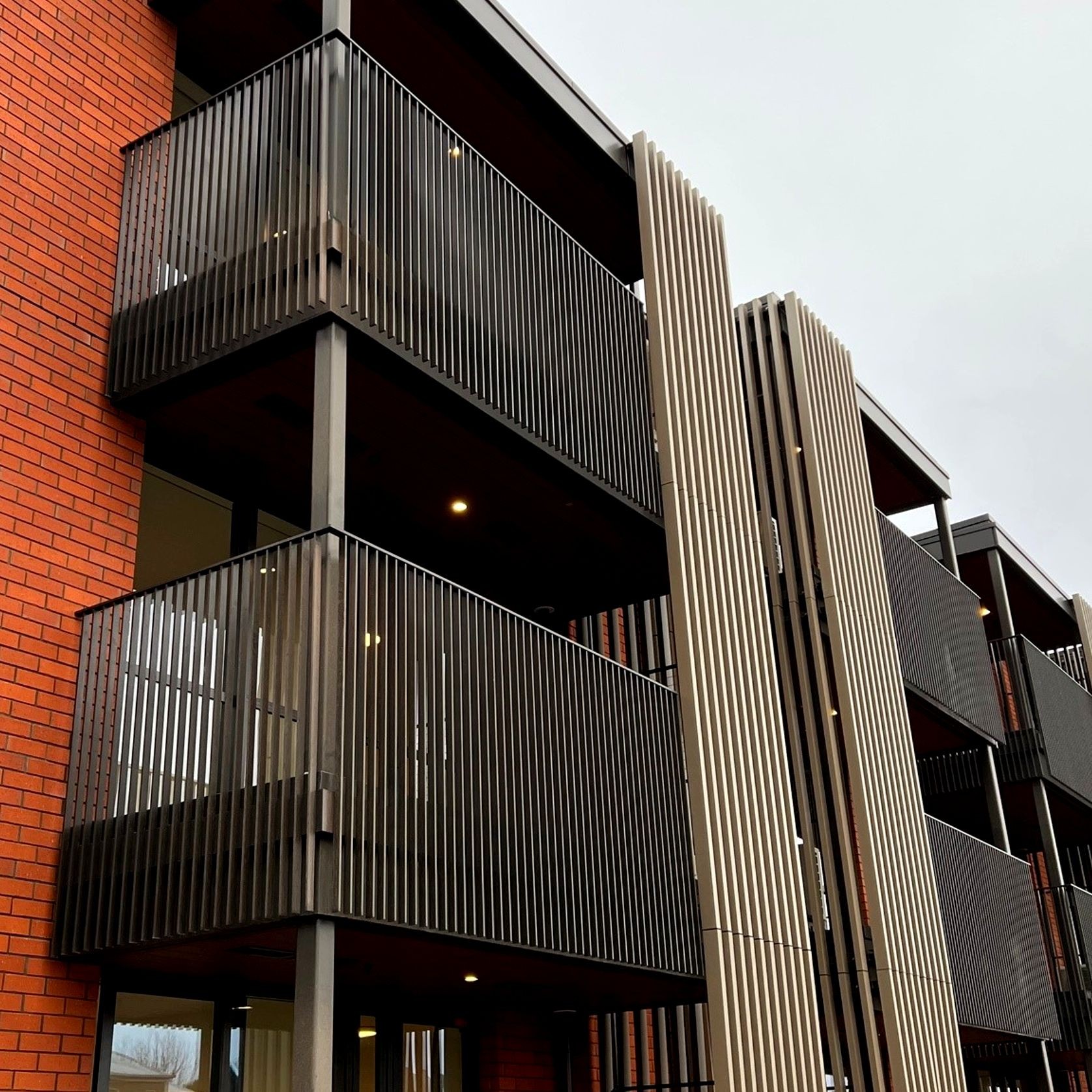 Finline Postless Balustrade gallery detail image