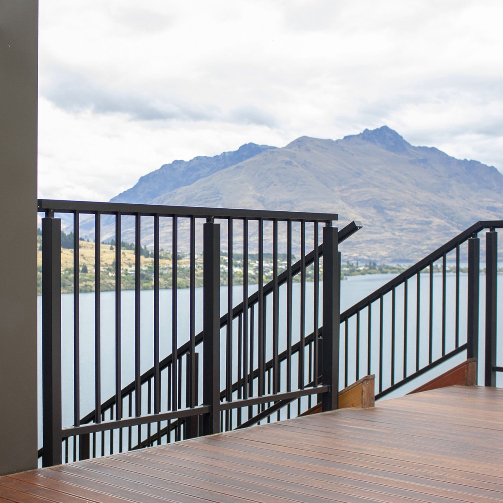 Edge® Balustrade gallery detail image