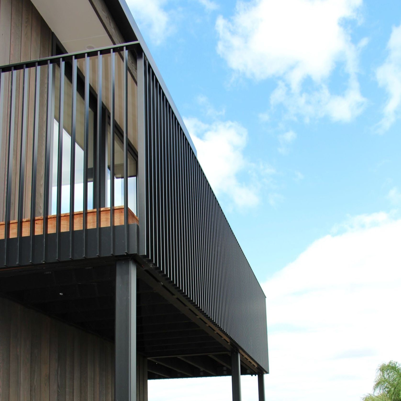 Finline Postless Balustrade gallery detail image