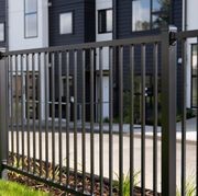 Mako Swim Fence gallery detail image