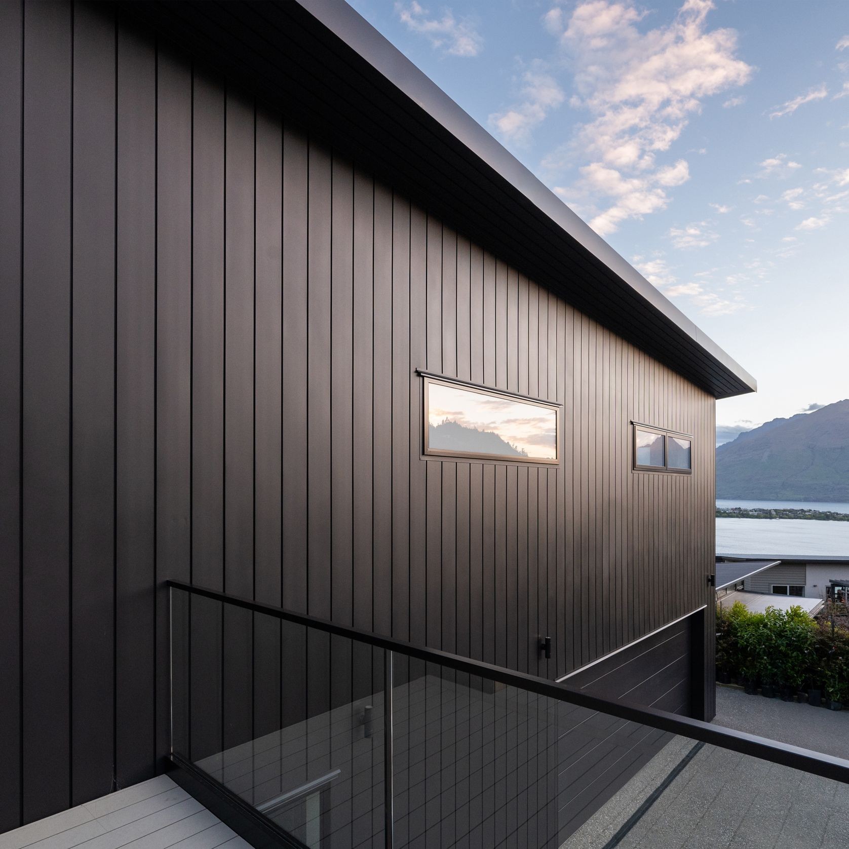 UltraClad® ShadoLine Weatherboard Profile gallery detail image