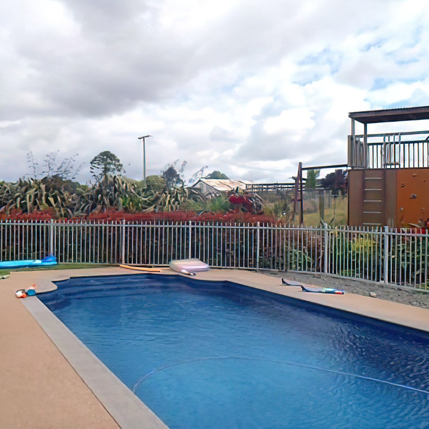 Balmain - Tubular Pool Fence gallery detail image