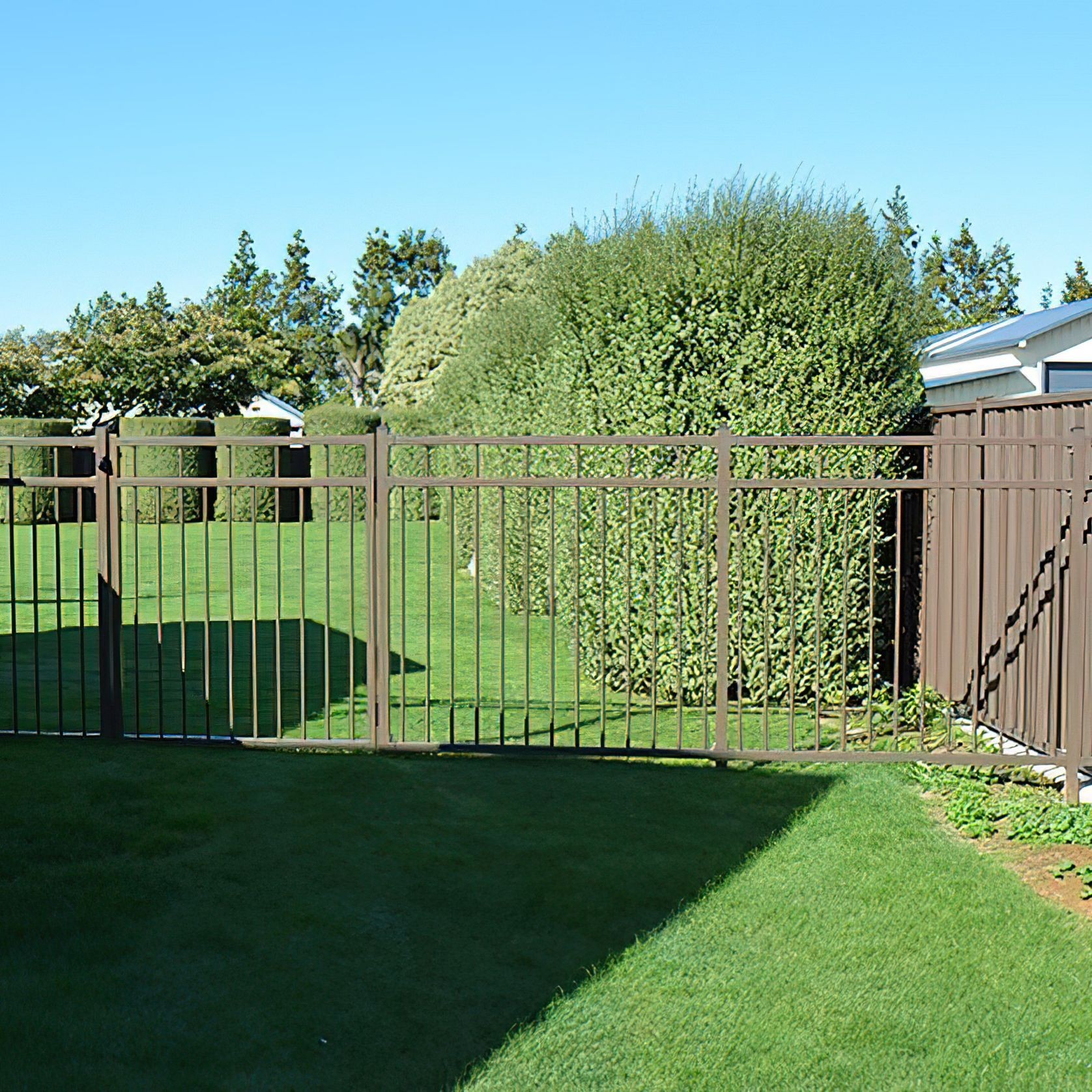 Camden - Tubular Garden & Residential Fence gallery detail image