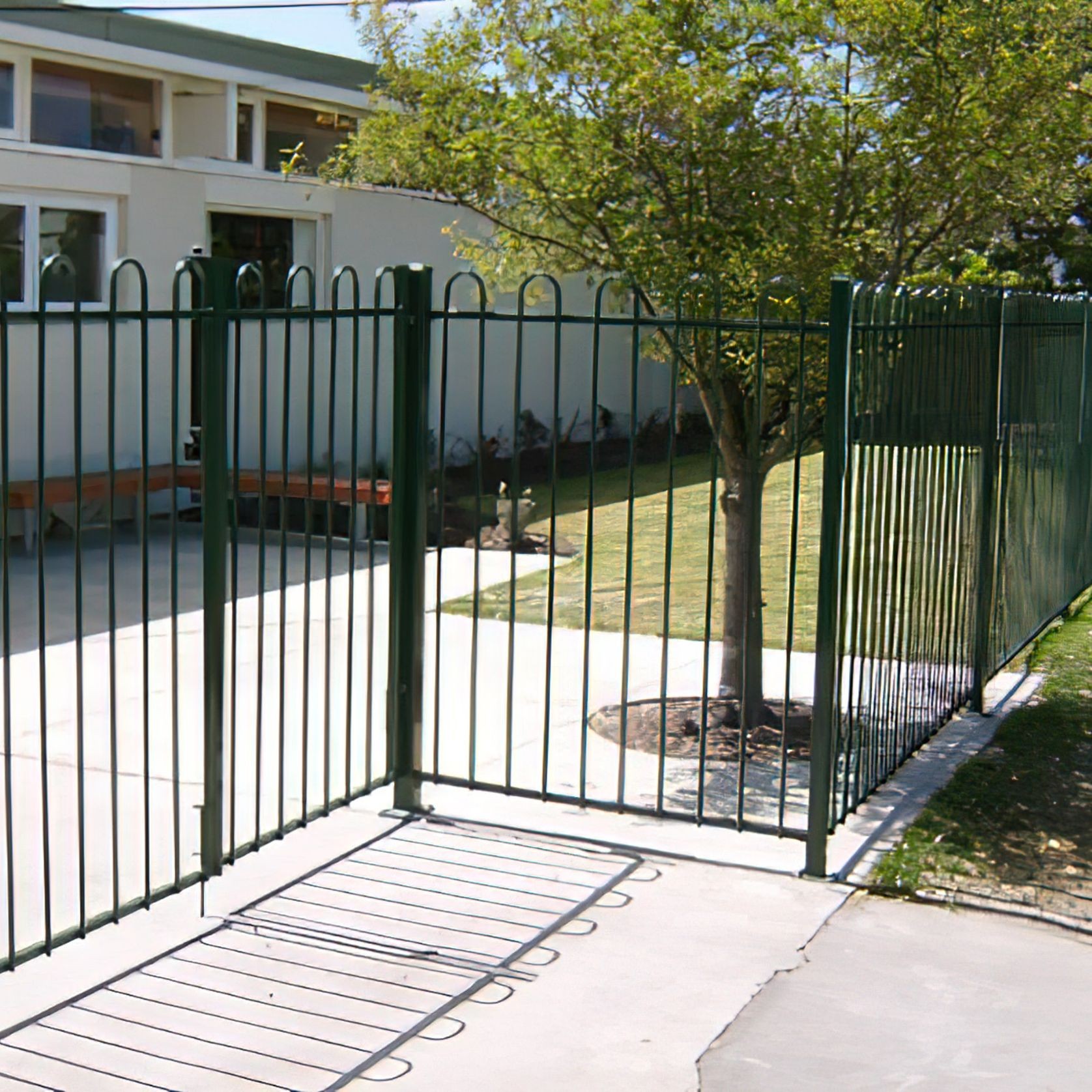 Sherwood - Tubular School Fence gallery detail image