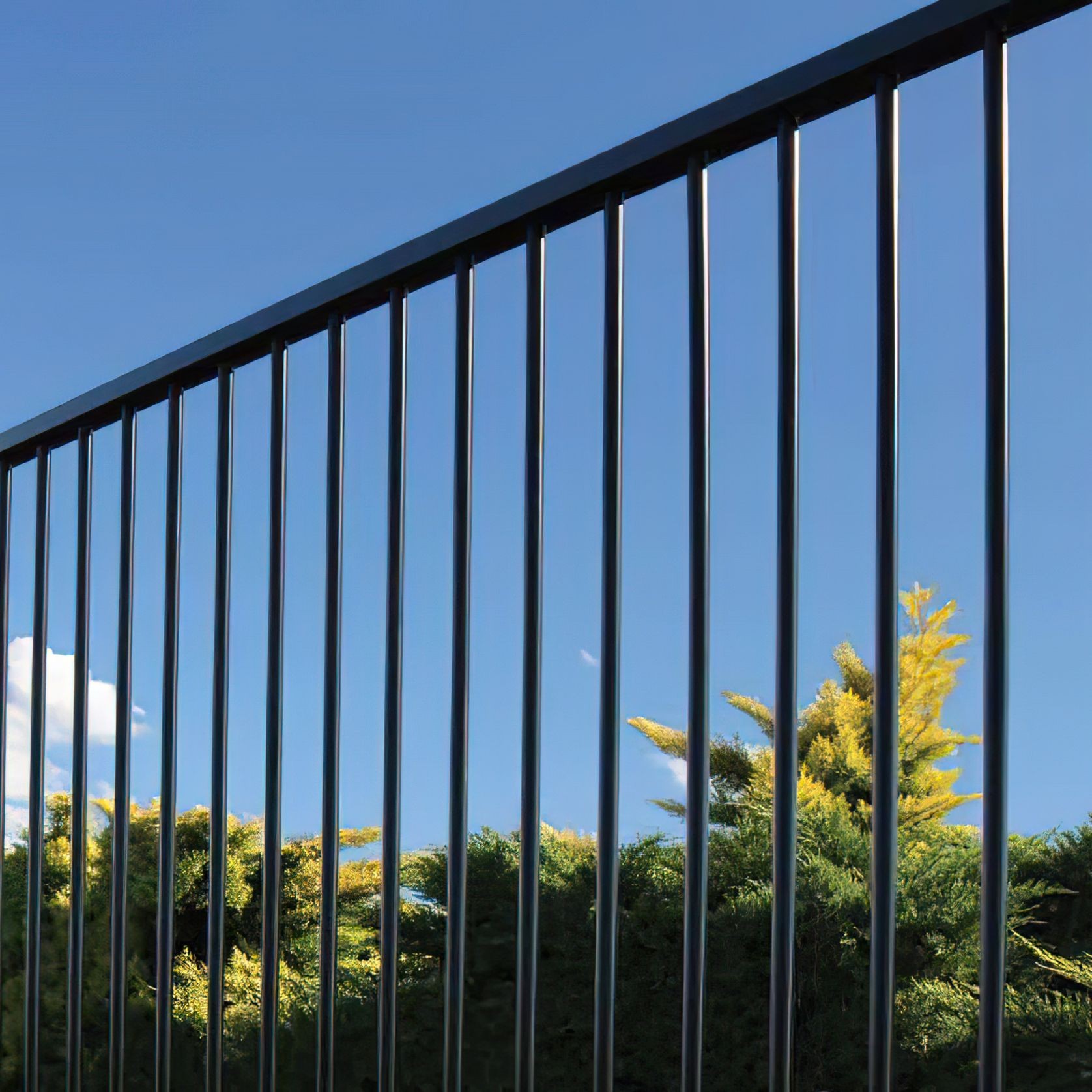 Classic - Tubular Pool Fence gallery detail image